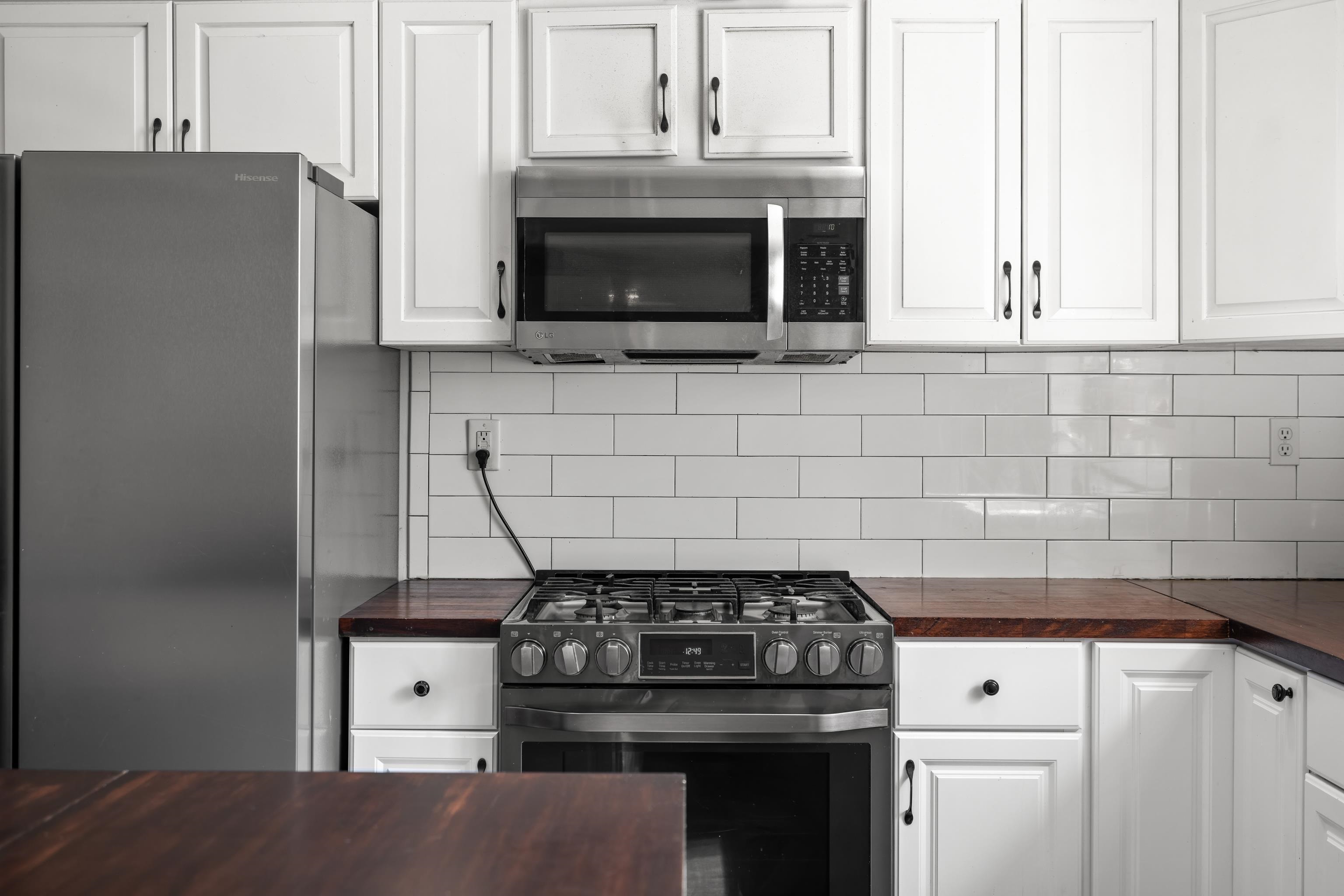 43 VIRGINIA MILLS RD, WEYERS CAVE, Virginia 24486, 3 Bedrooms Bedrooms, ,2 BathroomsBathrooms,Residential,43 VIRGINIA MILLS RD,682722 MLS # 682722 43 VIRGINIA MILLS RD, WEYERS CAVE, Virginia 24486, 3 Bedrooms Bedrooms, ,2 BathroomsBathrooms,Residential,43 VIRGINIA MILLS RD,682722 MLS # 682722