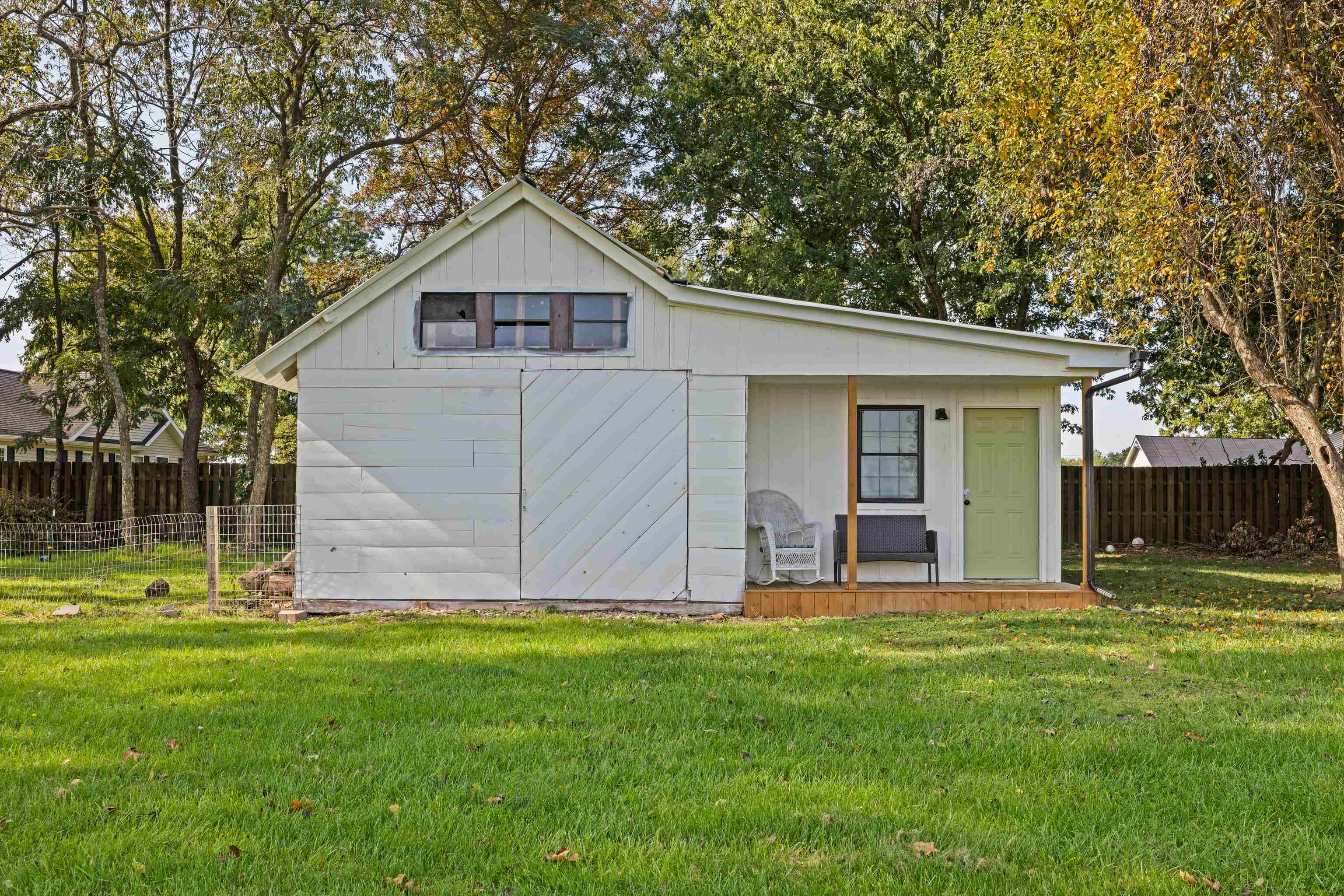43 VIRGINIA MILLS RD, WEYERS CAVE, Virginia 24486, 3 Bedrooms Bedrooms, ,2 BathroomsBathrooms,Residential,43 VIRGINIA MILLS RD,682722 MLS # 682722 43 VIRGINIA MILLS RD, WEYERS CAVE, Virginia 24486, 3 Bedrooms Bedrooms, ,2 BathroomsBathrooms,Residential,43 VIRGINIA MILLS RD,682722 MLS # 682722