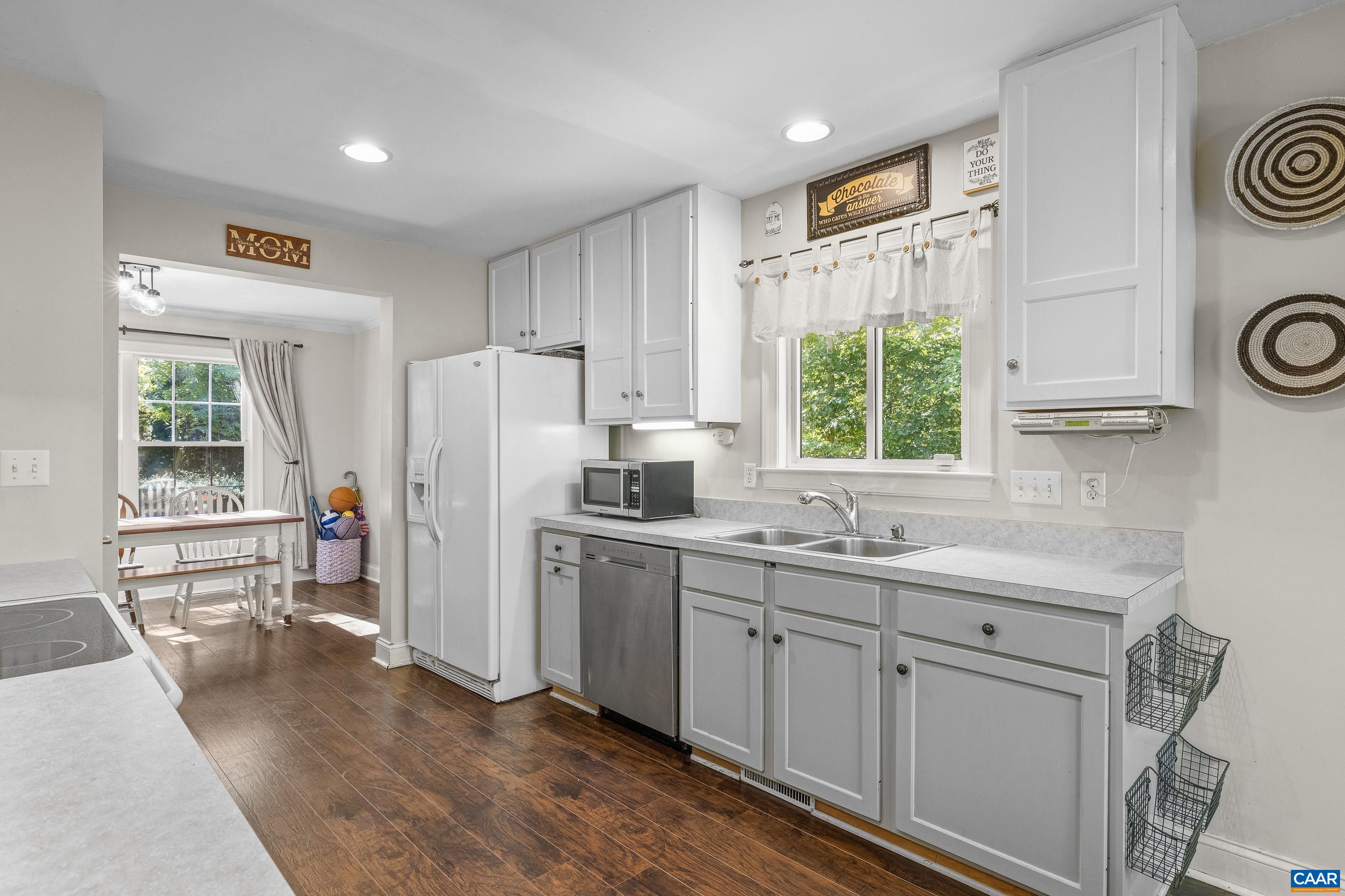 16 SANDY BEACH CT, PALMYRA, Virginia 22963, 3 Bedrooms Bedrooms, ,2 BathroomsBathrooms,Residential,16 SANDY BEACH CT,682733 MLS # 682733