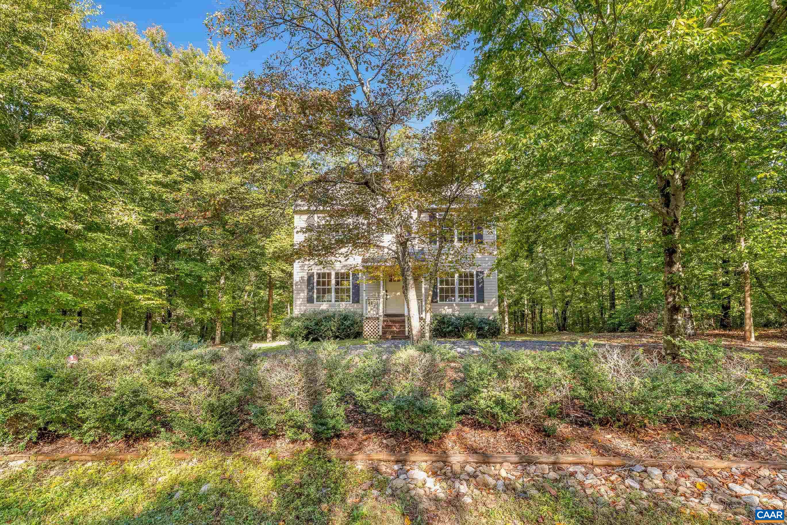 16 SANDY BEACH CT, PALMYRA, Virginia 22963, 3 Bedrooms Bedrooms, ,2 BathroomsBathrooms,Residential,16 SANDY BEACH CT,682733 MLS # 682733