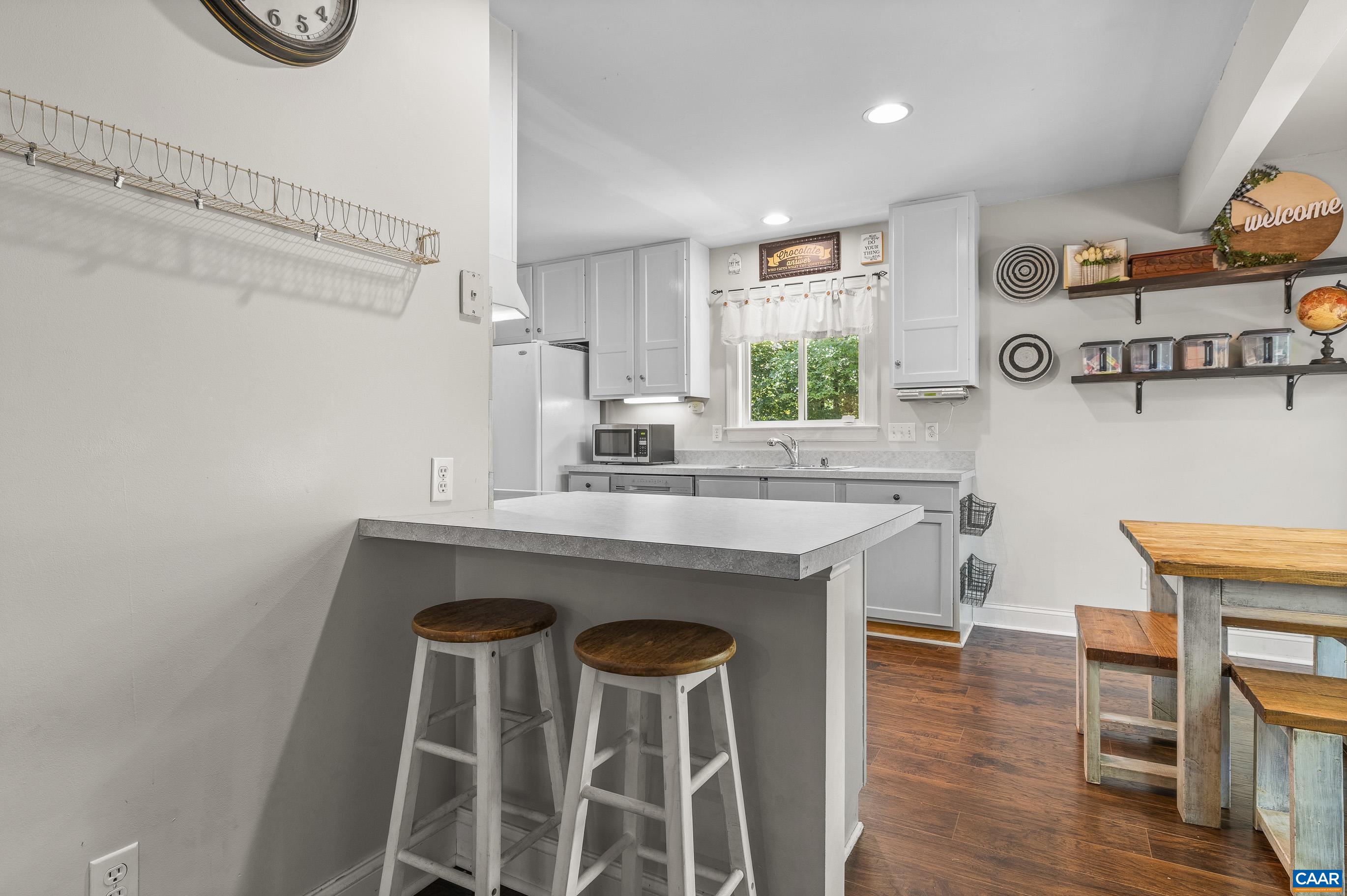 16 SANDY BEACH CT, PALMYRA, Virginia 22963, 3 Bedrooms Bedrooms, ,2 BathroomsBathrooms,Residential,16 SANDY BEACH CT,682733 MLS # 682733