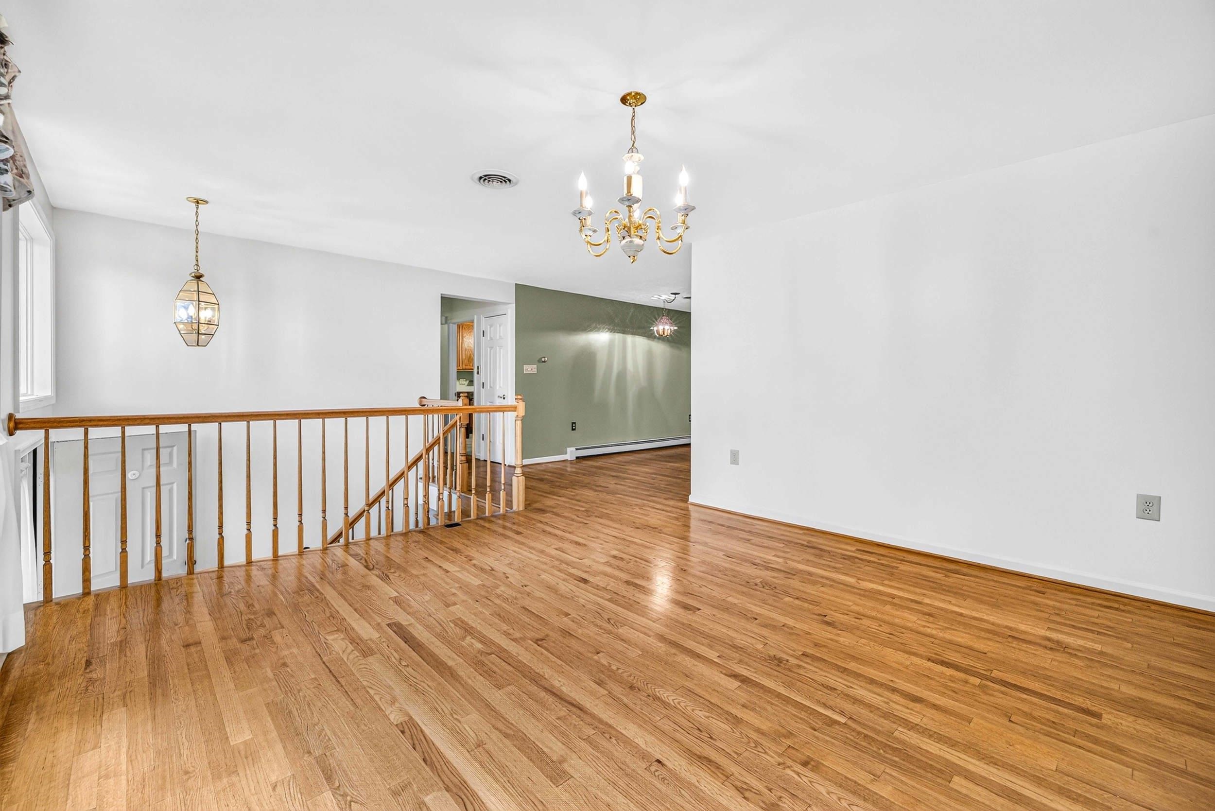 107 FAIRVIEW CIR, WOODSTOCK, Virginia 22664, 3 Bedrooms Bedrooms, ,3 BathroomsBathrooms,Residential,107 FAIRVIEW CIR,682735 MLS # 682735 107 FAIRVIEW CIR, WOODSTOCK, Virginia 22664, 3 Bedrooms Bedrooms, ,3 BathroomsBathrooms,Residential,107 FAIRVIEW CIR,682735 MLS # 682735