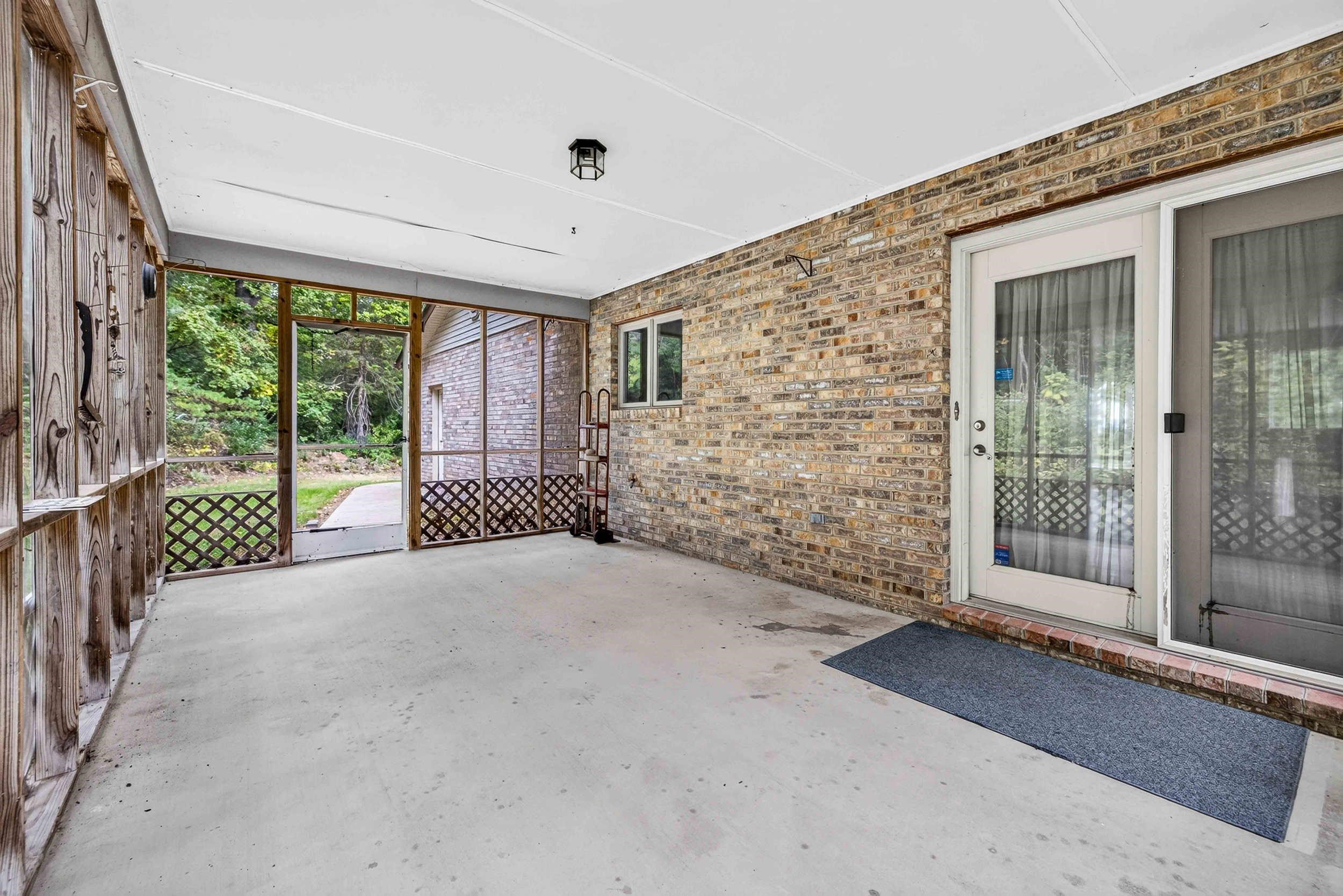 107 FAIRVIEW CIR, WOODSTOCK, Virginia 22664, 3 Bedrooms Bedrooms, ,3 BathroomsBathrooms,Residential,107 FAIRVIEW CIR,682735 MLS # 682735 107 FAIRVIEW CIR, WOODSTOCK, Virginia 22664, 3 Bedrooms Bedrooms, ,3 BathroomsBathrooms,Residential,107 FAIRVIEW CIR,682735 MLS # 682735