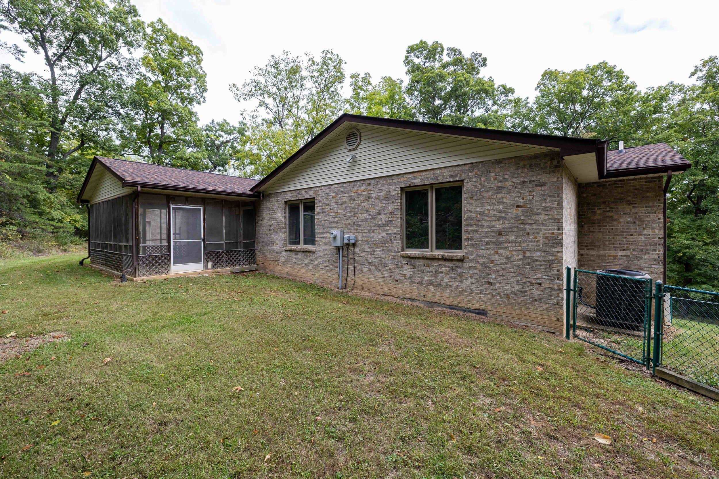 107 FAIRVIEW CIR, WOODSTOCK, Virginia 22664, 3 Bedrooms Bedrooms, ,3 BathroomsBathrooms,Residential,107 FAIRVIEW CIR,682735 MLS # 682735 107 FAIRVIEW CIR, WOODSTOCK, Virginia 22664, 3 Bedrooms Bedrooms, ,3 BathroomsBathrooms,Residential,107 FAIRVIEW CIR,682735 MLS # 682735