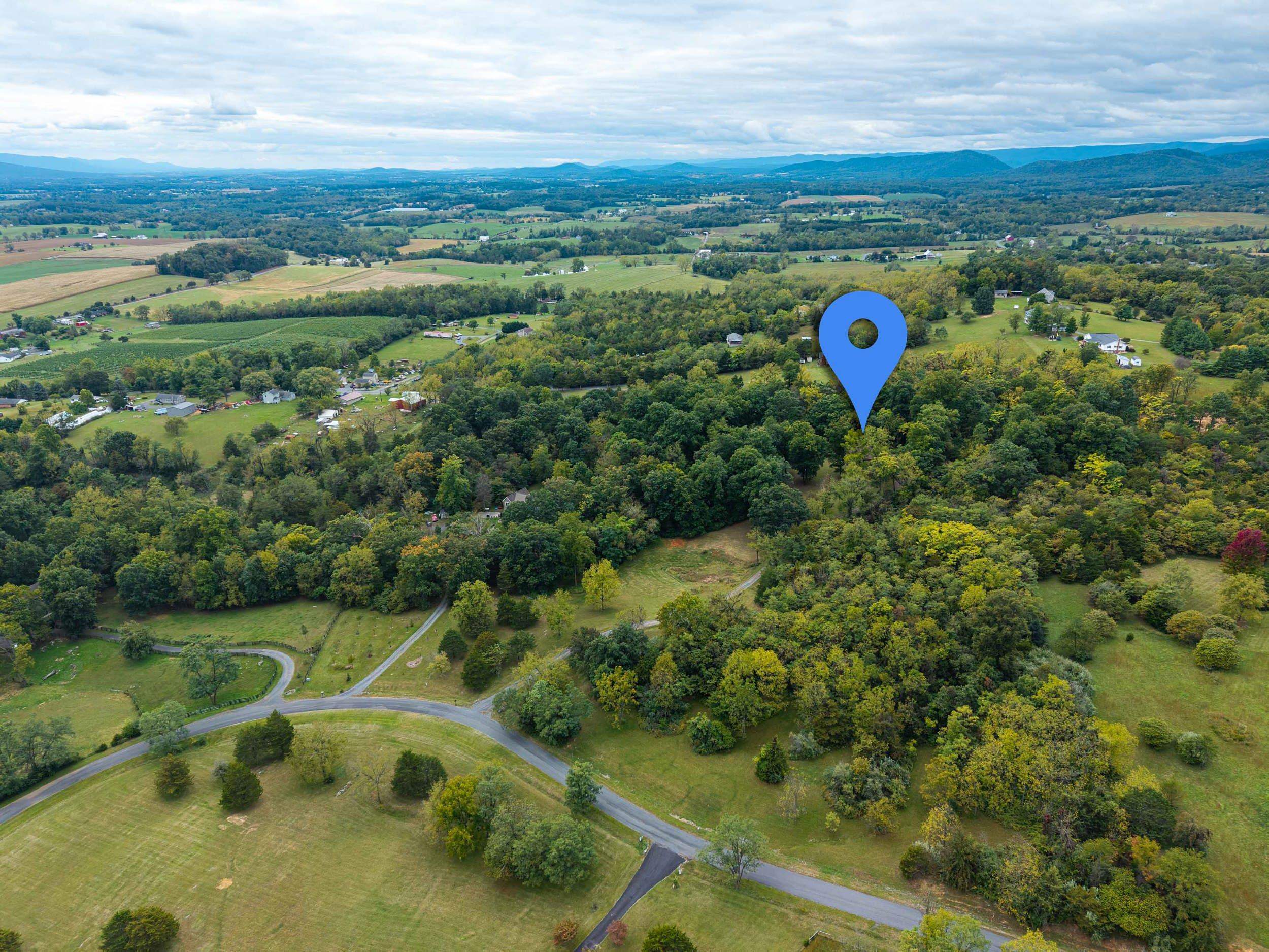 107 FAIRVIEW CIR, WOODSTOCK, Virginia 22664, 3 Bedrooms Bedrooms, ,3 BathroomsBathrooms,Residential,107 FAIRVIEW CIR,682735 MLS # 682735 107 FAIRVIEW CIR, WOODSTOCK, Virginia 22664, 3 Bedrooms Bedrooms, ,3 BathroomsBathrooms,Residential,107 FAIRVIEW CIR,682735 MLS # 682735