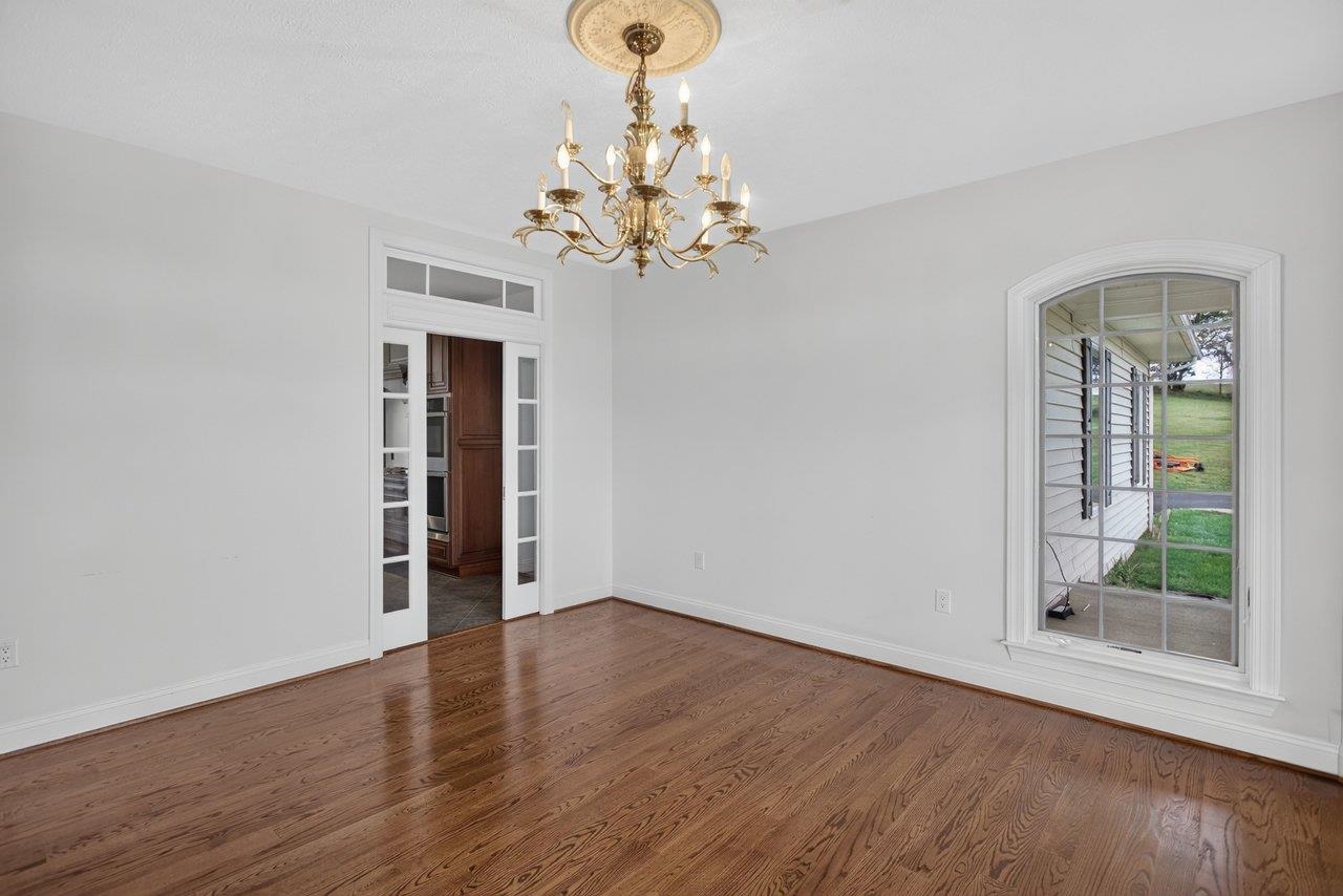 160 BIG VALLEY LN, MOUNT SOLON, Virginia 22843, 5 Bedrooms Bedrooms, ,4 BathroomsBathrooms,Residential,160 BIG VALLEY LN,682738 MLS # 682738 160 BIG VALLEY LN, MOUNT SOLON, Virginia 22843, 5 Bedrooms Bedrooms, ,4 BathroomsBathrooms,Residential,160 BIG VALLEY LN,682738 MLS # 682738