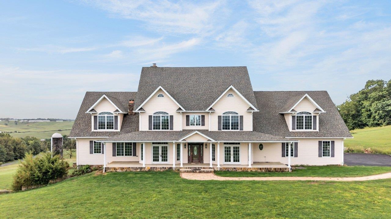 160 BIG VALLEY LN, MOUNT SOLON, Virginia 22843, 5 Bedrooms Bedrooms, ,4 BathroomsBathrooms,Residential,160 BIG VALLEY LN,682738 MLS # 682738 160 BIG VALLEY LN, MOUNT SOLON, Virginia 22843, 5 Bedrooms Bedrooms, ,4 BathroomsBathrooms,Residential,160 BIG VALLEY LN,682738 MLS # 682738