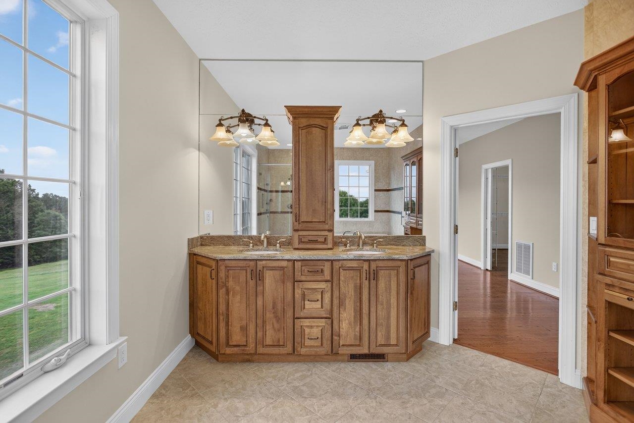 160 BIG VALLEY LN, MOUNT SOLON, Virginia 22843, 5 Bedrooms Bedrooms, ,4 BathroomsBathrooms,Residential,160 BIG VALLEY LN,682738 MLS # 682738 160 BIG VALLEY LN, MOUNT SOLON, Virginia 22843, 5 Bedrooms Bedrooms, ,4 BathroomsBathrooms,Residential,160 BIG VALLEY LN,682738 MLS # 682738