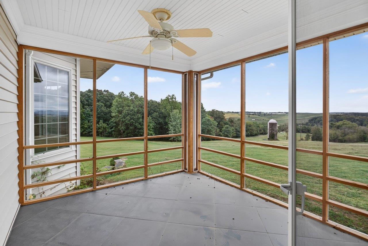 160 BIG VALLEY LN, MOUNT SOLON, Virginia 22843, 5 Bedrooms Bedrooms, ,4 BathroomsBathrooms,Residential,160 BIG VALLEY LN,682738 MLS # 682738 160 BIG VALLEY LN, MOUNT SOLON, Virginia 22843, 5 Bedrooms Bedrooms, ,4 BathroomsBathrooms,Residential,160 BIG VALLEY LN,682738 MLS # 682738