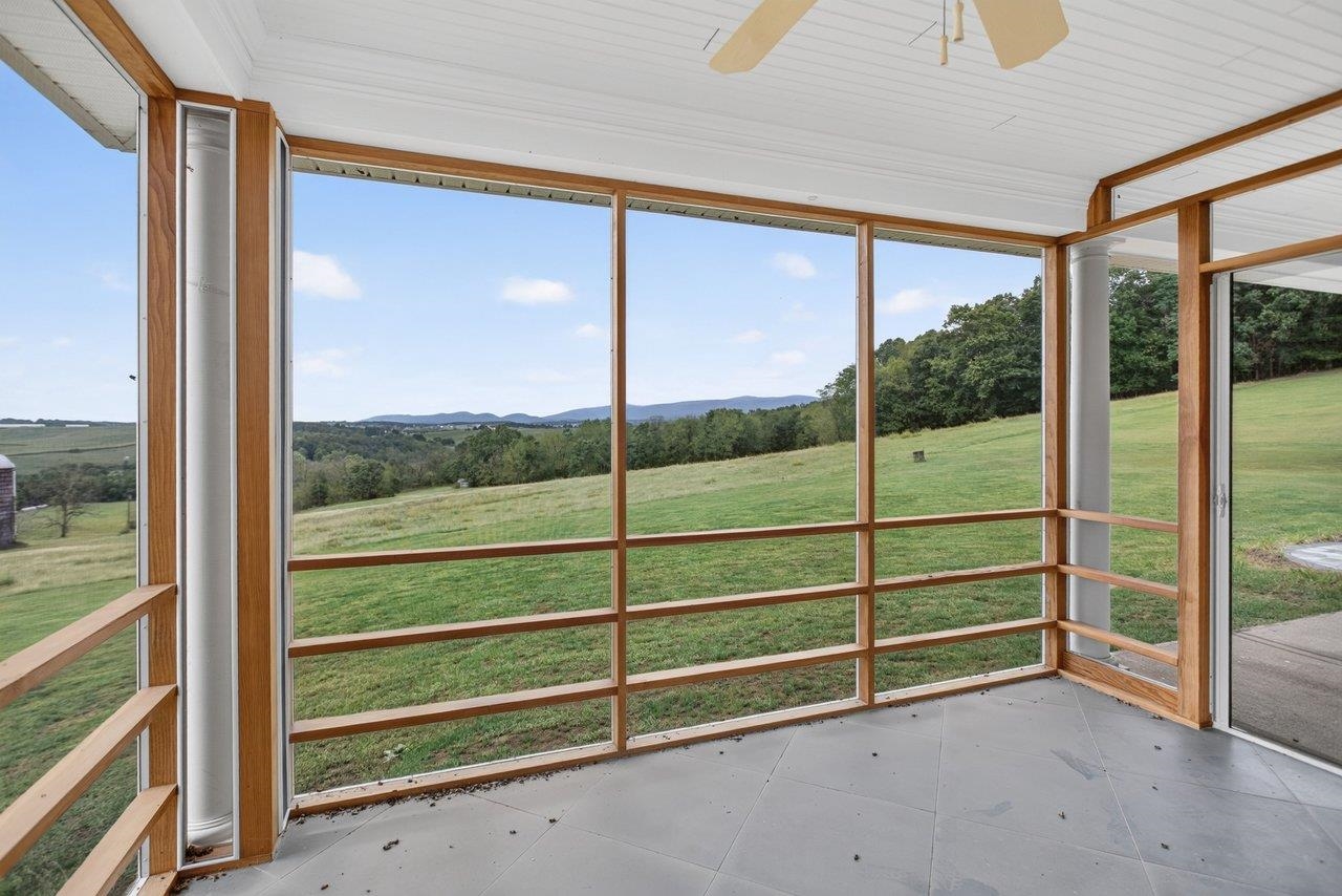 160 BIG VALLEY LN, MOUNT SOLON, Virginia 22843, 5 Bedrooms Bedrooms, ,4 BathroomsBathrooms,Residential,160 BIG VALLEY LN,682738 MLS # 682738 160 BIG VALLEY LN, MOUNT SOLON, Virginia 22843, 5 Bedrooms Bedrooms, ,4 BathroomsBathrooms,Residential,160 BIG VALLEY LN,682738 MLS # 682738