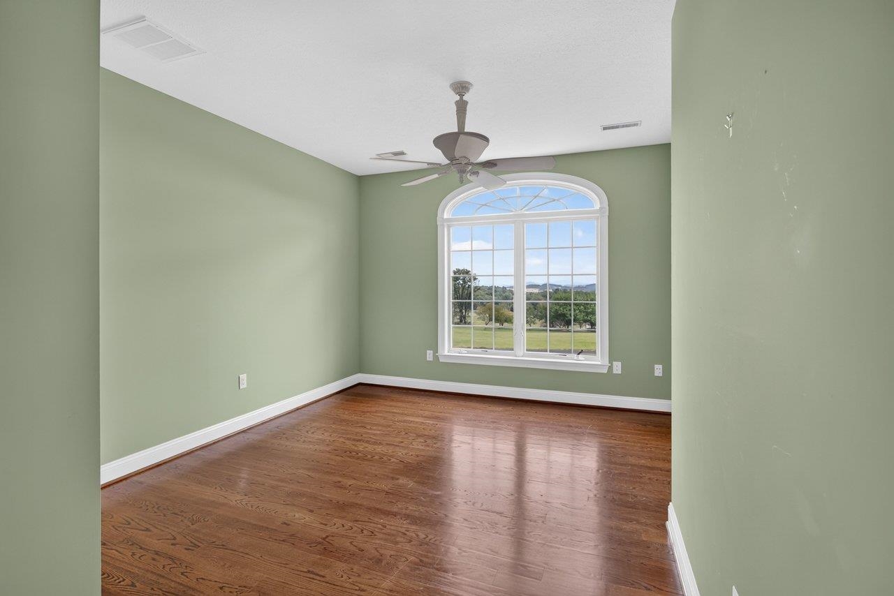 160 BIG VALLEY LN, MOUNT SOLON, Virginia 22843, 5 Bedrooms Bedrooms, ,4 BathroomsBathrooms,Residential,160 BIG VALLEY LN,682738 MLS # 682738 160 BIG VALLEY LN, MOUNT SOLON, Virginia 22843, 5 Bedrooms Bedrooms, ,4 BathroomsBathrooms,Residential,160 BIG VALLEY LN,682738 MLS # 682738