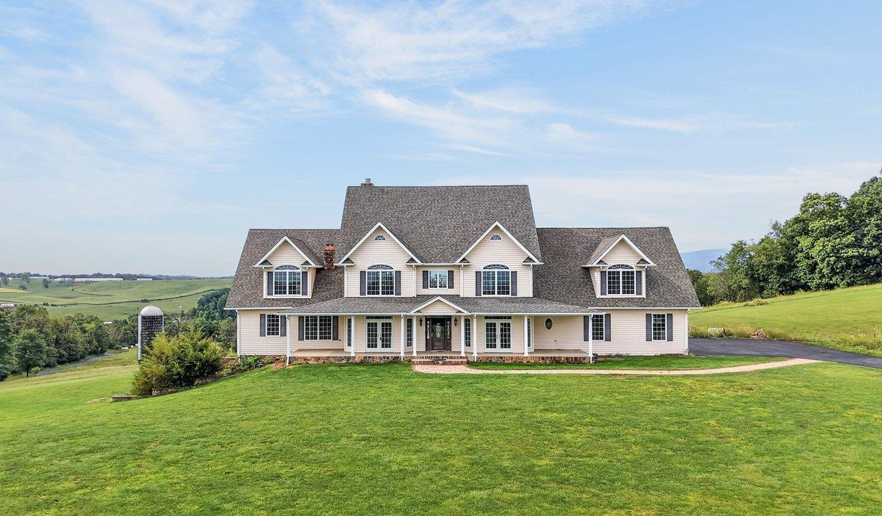 160 BIG VALLEY LN, MOUNT SOLON, Virginia 22843, 5 Bedrooms Bedrooms, ,4 BathroomsBathrooms,Residential,160 BIG VALLEY LN,682738 MLS # 682738 160 BIG VALLEY LN, MOUNT SOLON, Virginia 22843, 5 Bedrooms Bedrooms, ,4 BathroomsBathrooms,Residential,160 BIG VALLEY LN,682738 MLS # 682738