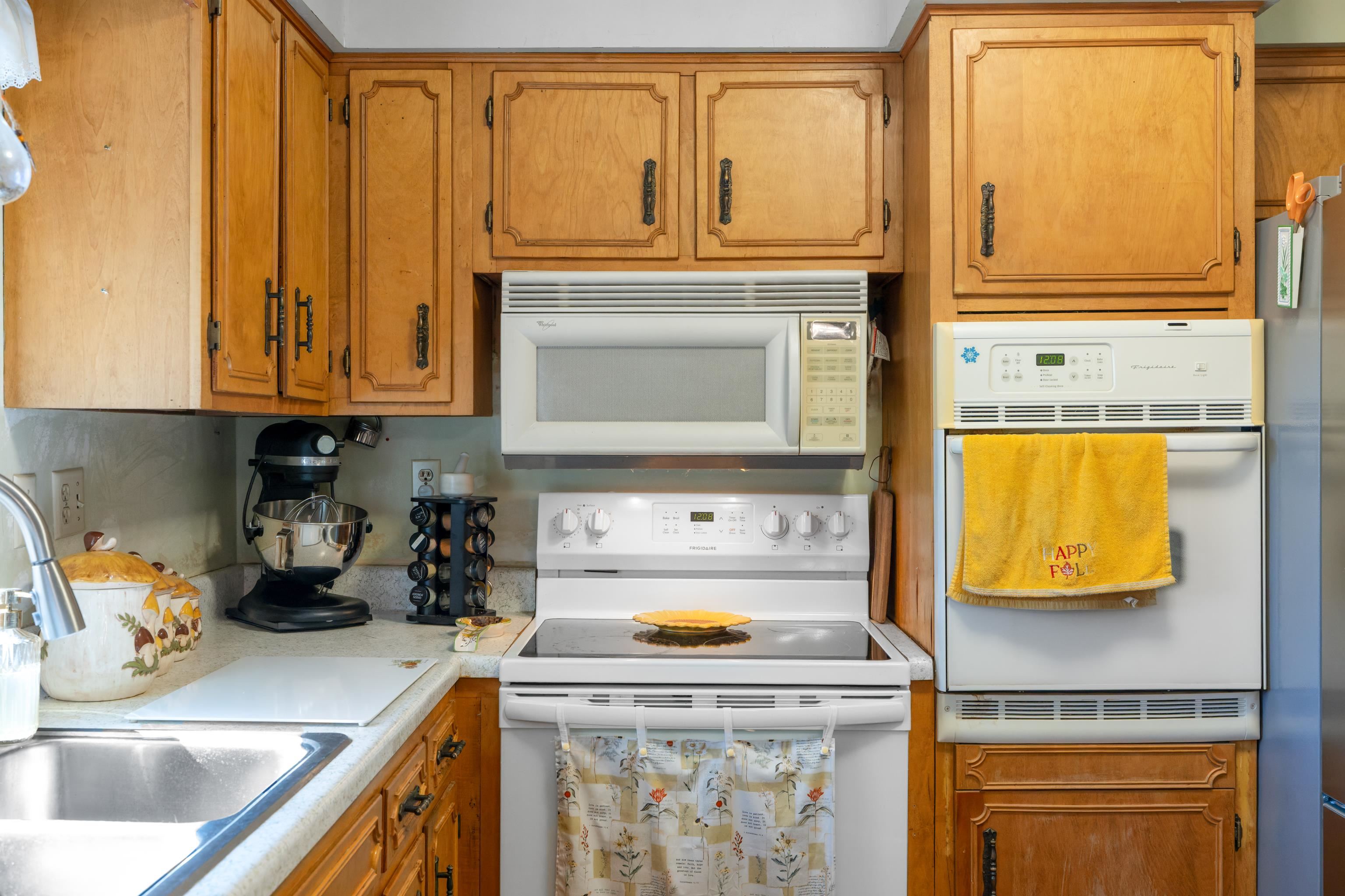 93 HUDSON AVE, STAUNTON, Virginia 24401, 4 Bedrooms Bedrooms, ,2 BathroomsBathrooms,Residential,93 HUDSON AVE,682739 MLS # 682739 93 HUDSON AVE, STAUNTON, Virginia 24401, 4 Bedrooms Bedrooms, ,2 BathroomsBathrooms,Residential,93 HUDSON AVE,682739 MLS # 682739