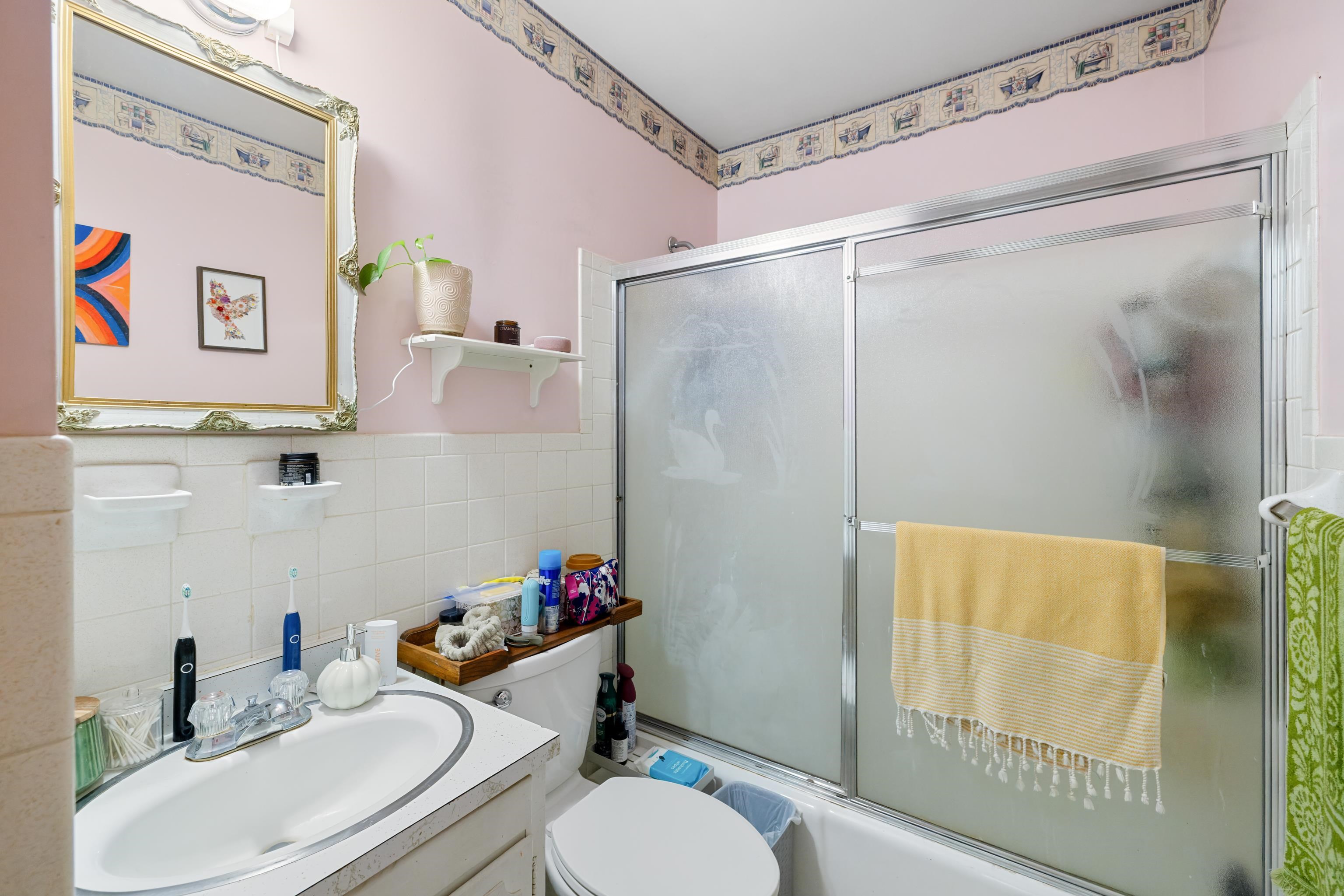 93 HUDSON AVE, STAUNTON, Virginia 24401, 4 Bedrooms Bedrooms, ,2 BathroomsBathrooms,Residential,93 HUDSON AVE,682739 MLS # 682739 93 HUDSON AVE, STAUNTON, Virginia 24401, 4 Bedrooms Bedrooms, ,2 BathroomsBathrooms,Residential,93 HUDSON AVE,682739 MLS # 682739