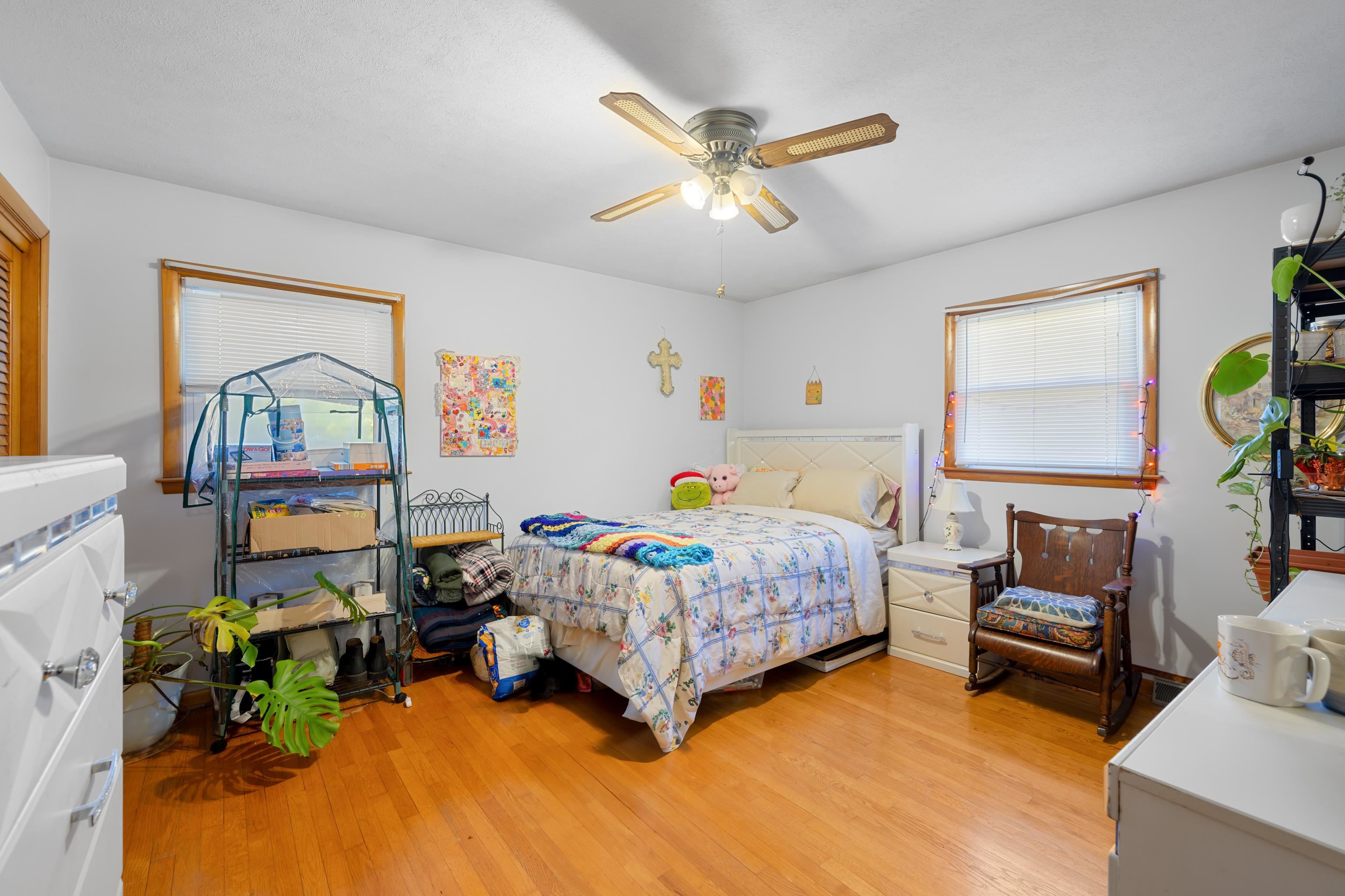 93 HUDSON AVE, STAUNTON, Virginia 24401, 4 Bedrooms Bedrooms, ,2 BathroomsBathrooms,Residential,93 HUDSON AVE,682739 MLS # 682739 93 HUDSON AVE, STAUNTON, Virginia 24401, 4 Bedrooms Bedrooms, ,2 BathroomsBathrooms,Residential,93 HUDSON AVE,682739 MLS # 682739