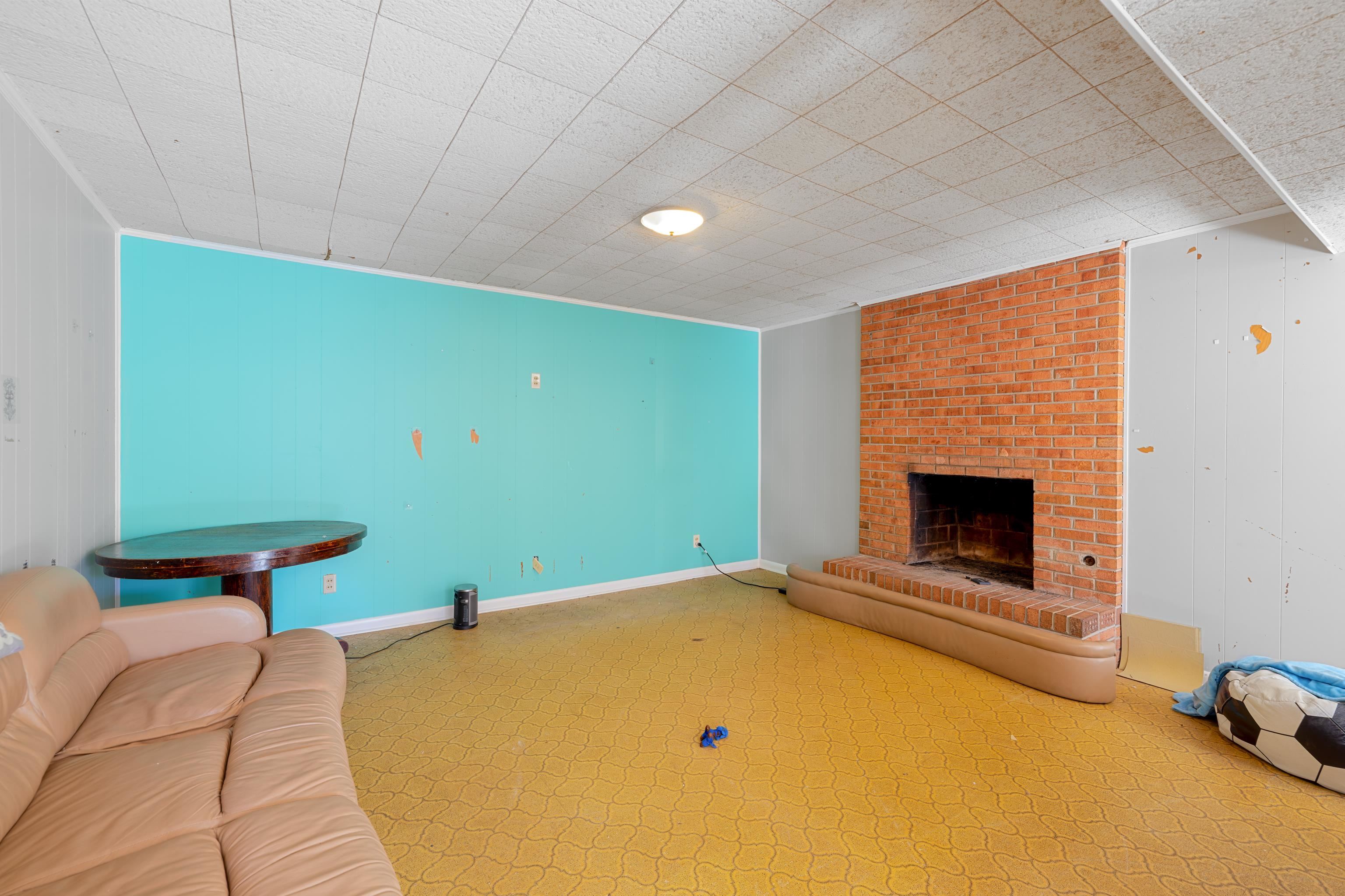 93 HUDSON AVE, STAUNTON, Virginia 24401, 4 Bedrooms Bedrooms, ,2 BathroomsBathrooms,Residential,93 HUDSON AVE,682739 MLS # 682739 93 HUDSON AVE, STAUNTON, Virginia 24401, 4 Bedrooms Bedrooms, ,2 BathroomsBathrooms,Residential,93 HUDSON AVE,682739 MLS # 682739