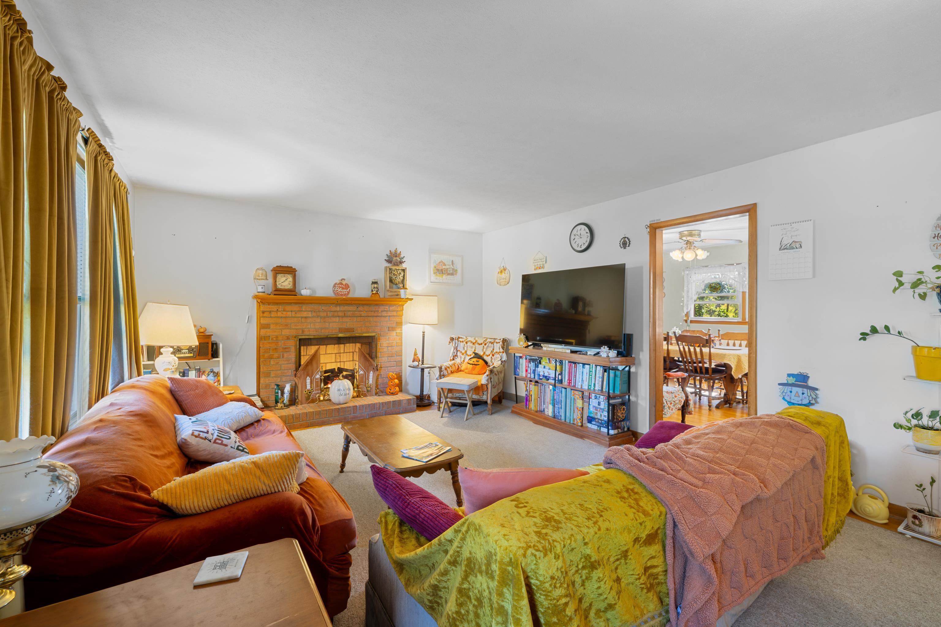 93 HUDSON AVE, STAUNTON, Virginia 24401, 4 Bedrooms Bedrooms, ,2 BathroomsBathrooms,Residential,93 HUDSON AVE,682739 MLS # 682739 93 HUDSON AVE, STAUNTON, Virginia 24401, 4 Bedrooms Bedrooms, ,2 BathroomsBathrooms,Residential,93 HUDSON AVE,682739 MLS # 682739