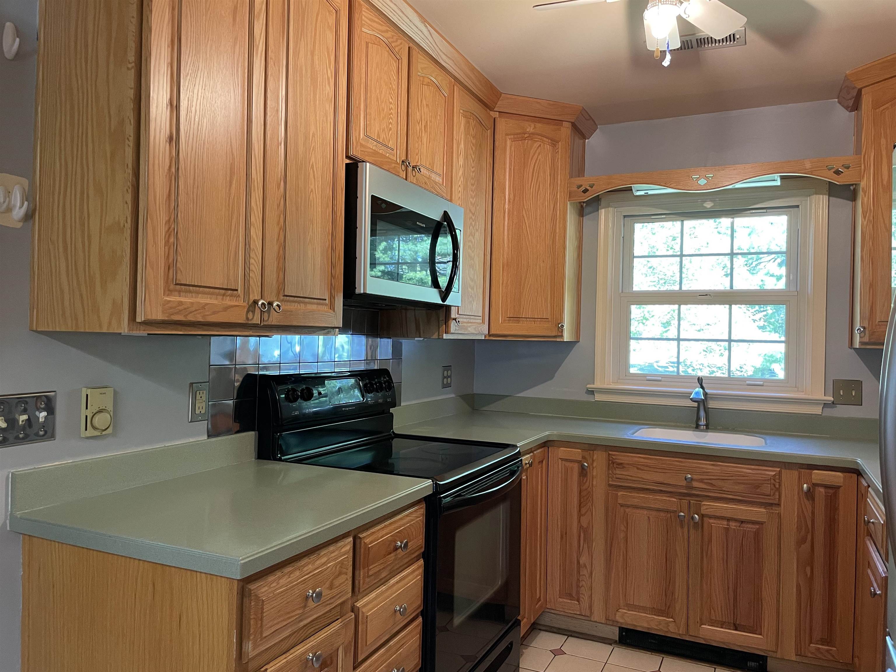 201 ROBIN HOOD RD, STAUNTON, Virginia 24401, 3 Bedrooms Bedrooms, ,2 BathroomsBathrooms,Residential,201 ROBIN HOOD RD,682742 MLS # 682742 201 ROBIN HOOD RD, STAUNTON, Virginia 24401, 3 Bedrooms Bedrooms, ,2 BathroomsBathrooms,Residential,201 ROBIN HOOD RD,682742 MLS # 682742