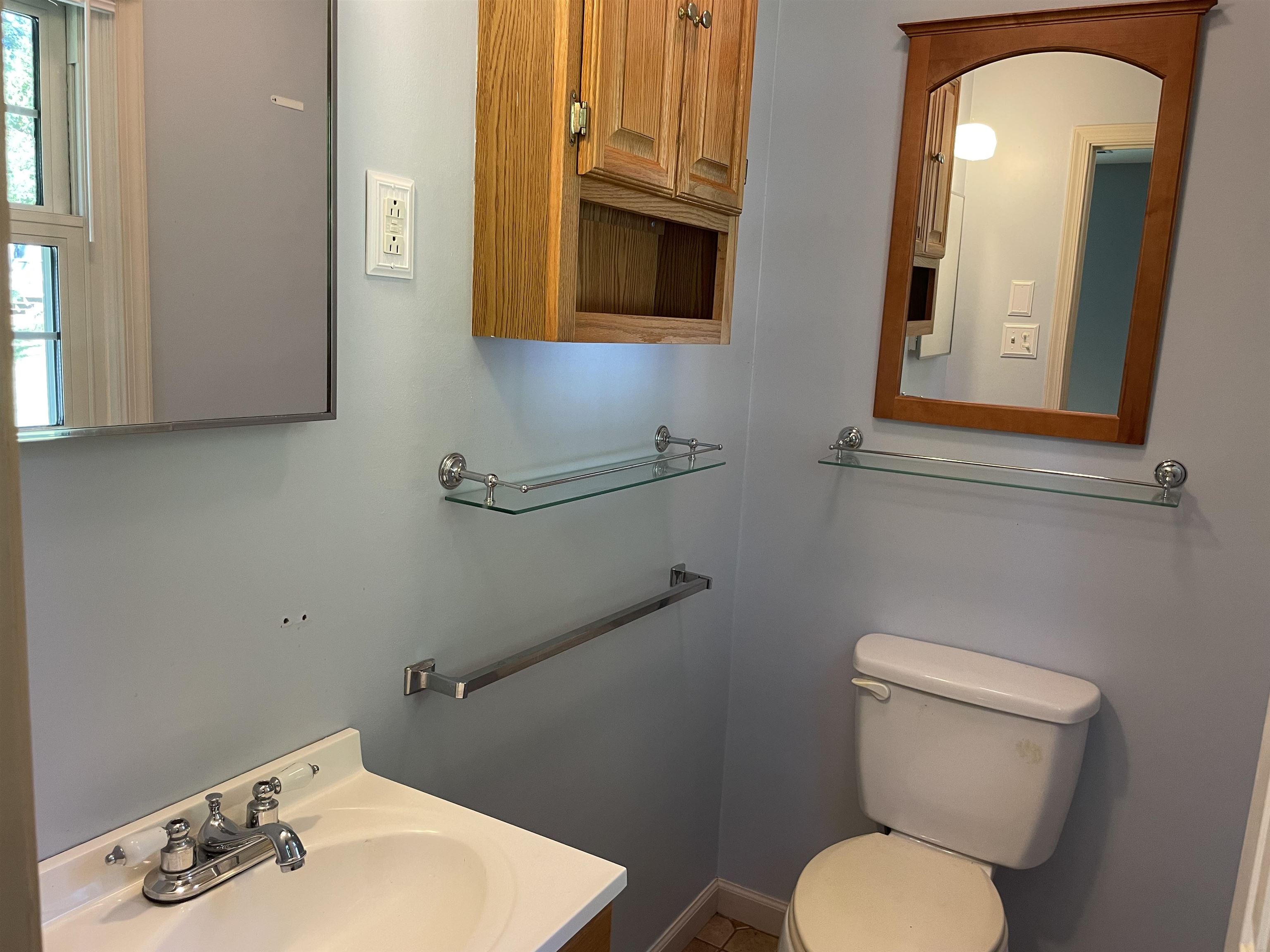 201 ROBIN HOOD RD, STAUNTON, Virginia 24401, 3 Bedrooms Bedrooms, ,2 BathroomsBathrooms,Residential,201 ROBIN HOOD RD,682742 MLS # 682742 201 ROBIN HOOD RD, STAUNTON, Virginia 24401, 3 Bedrooms Bedrooms, ,2 BathroomsBathrooms,Residential,201 ROBIN HOOD RD,682742 MLS # 682742