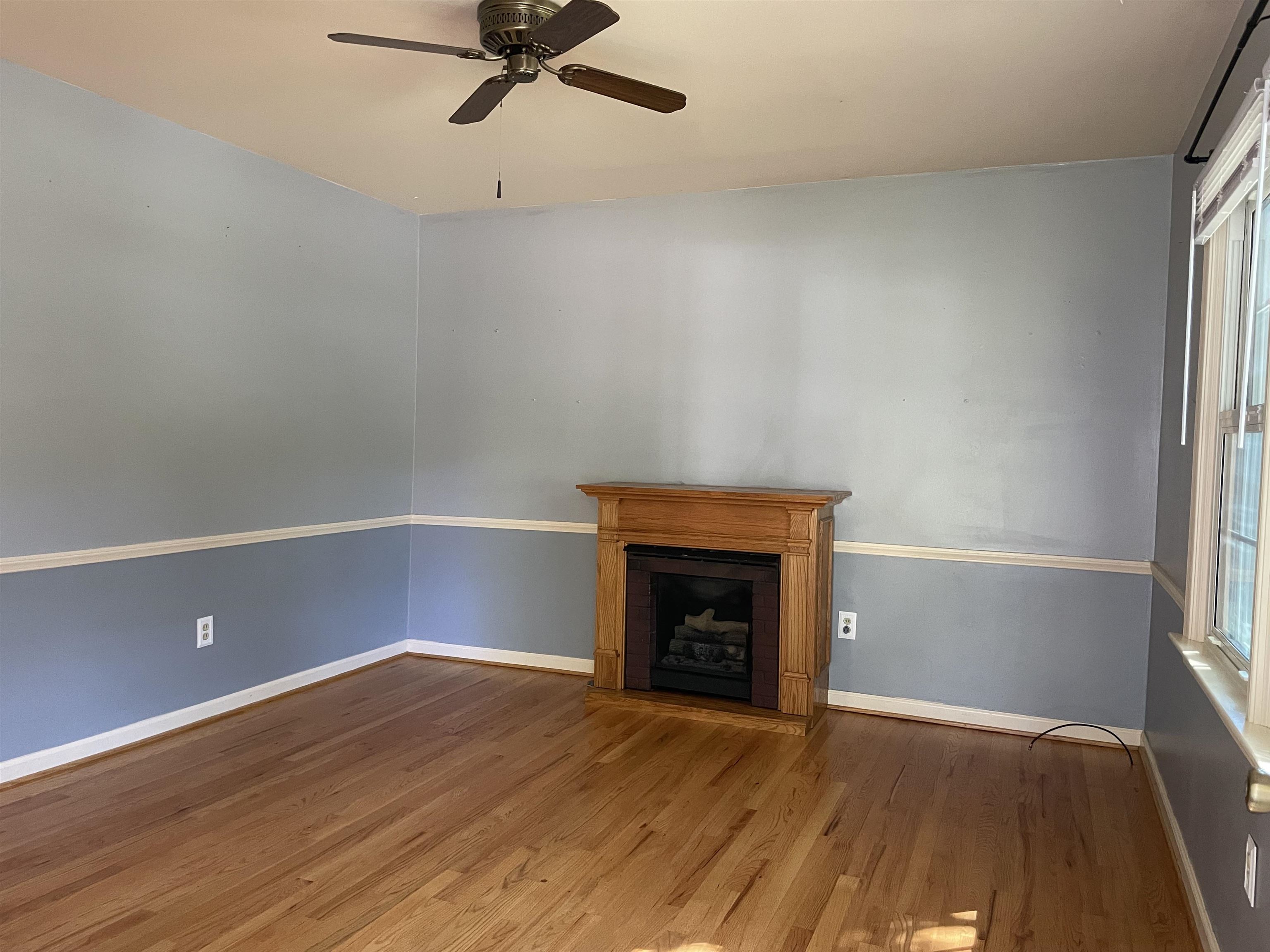 201 ROBIN HOOD RD, STAUNTON, Virginia 24401, 3 Bedrooms Bedrooms, ,2 BathroomsBathrooms,Residential,201 ROBIN HOOD RD,682742 MLS # 682742 201 ROBIN HOOD RD, STAUNTON, Virginia 24401, 3 Bedrooms Bedrooms, ,2 BathroomsBathrooms,Residential,201 ROBIN HOOD RD,682742 MLS # 682742