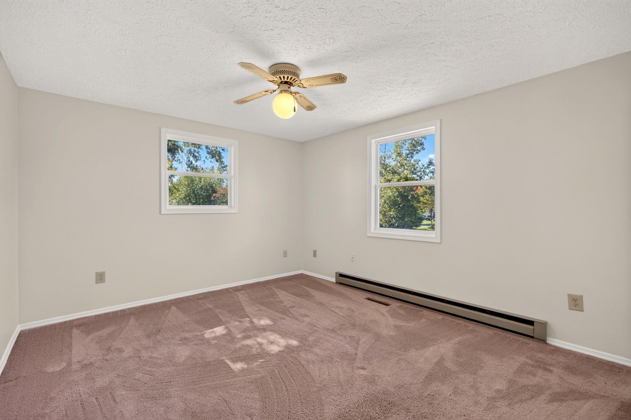 1801 GUM AVE, GROTTOES, Virginia 24441, 3 Bedrooms Bedrooms, ,1 BathroomBathrooms,Residential,1801 GUM AVE,682743 MLS # 682743