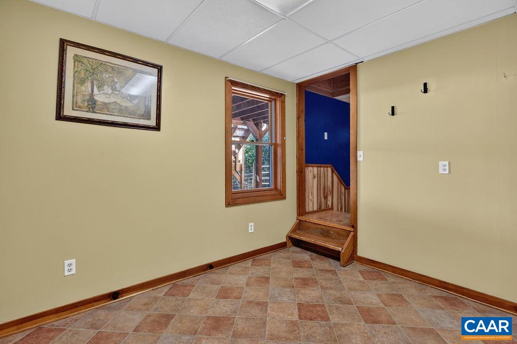 2707 FALLING ROCK DR, ARRINGTON, Virginia 22922, 3 Bedrooms Bedrooms, ,2 BathroomsBathrooms,Residential,2707 FALLING ROCK DR,682537 MLS # 682537