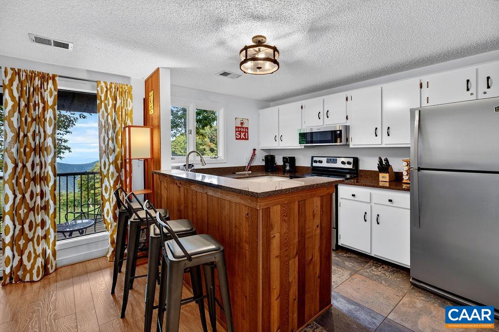 108 EAGLES CT CONDOS, WINTERGREEN RESORT, Virginia 22967, 2 Bedrooms Bedrooms, ,1 BathroomBathrooms,Residential,108 EAGLES CT CONDOS,682658 MLS # 682658