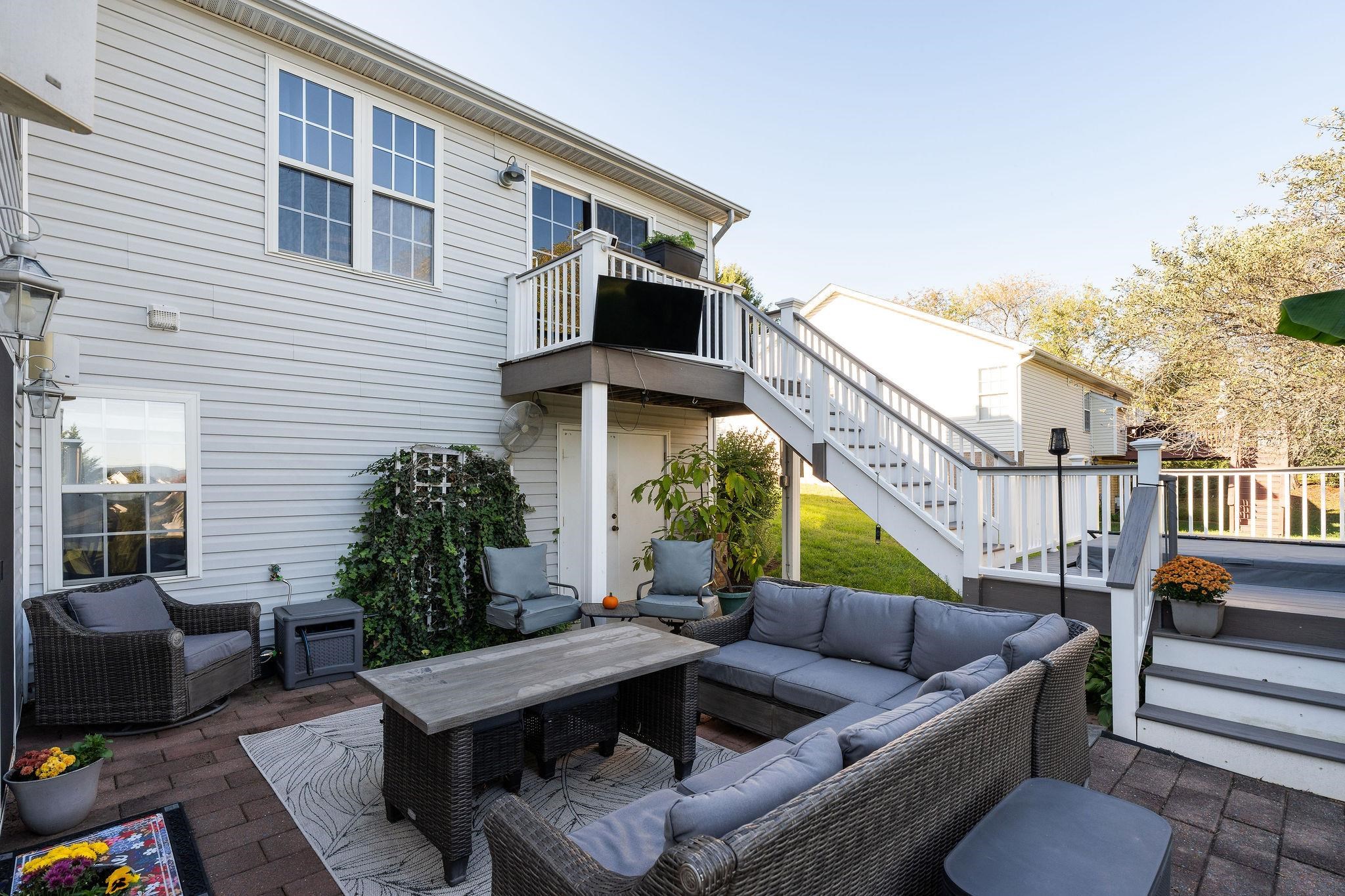 341 WYNDHAM HILL DR, FISHERSVILLE, Virginia 22939, 5 Bedrooms Bedrooms, ,3 BathroomsBathrooms,Residential,341 WYNDHAM HILL DR,682749 MLS # 682749 341 WYNDHAM HILL DR, FISHERSVILLE, Virginia 22939, 5 Bedrooms Bedrooms, ,3 BathroomsBathrooms,Residential,341 WYNDHAM HILL DR,682749 MLS # 682749