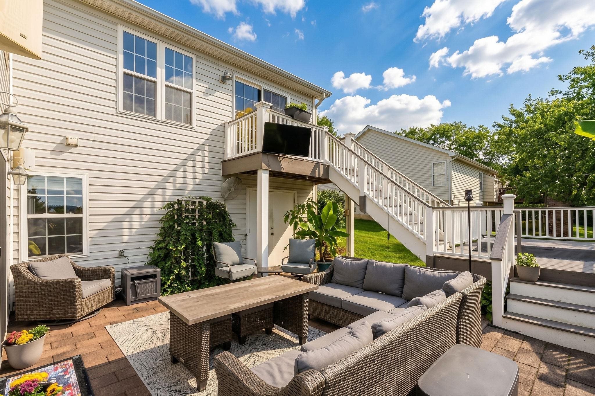 341 WYNDHAM HILL DR, FISHERSVILLE, Virginia 22939, 5 Bedrooms Bedrooms, ,3 BathroomsBathrooms,Residential,341 WYNDHAM HILL DR,682749 MLS # 682749 341 WYNDHAM HILL DR, FISHERSVILLE, Virginia 22939, 5 Bedrooms Bedrooms, ,3 BathroomsBathrooms,Residential,341 WYNDHAM HILL DR,682749 MLS # 682749