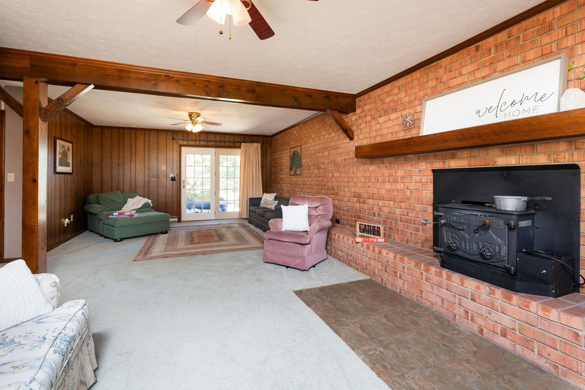 127 RIVER VIEW DR, VERONA, Virginia 24482, 4 Bedrooms Bedrooms, ,3 BathroomsBathrooms,Residential,127 RIVER VIEW DR,682750 MLS # 682750