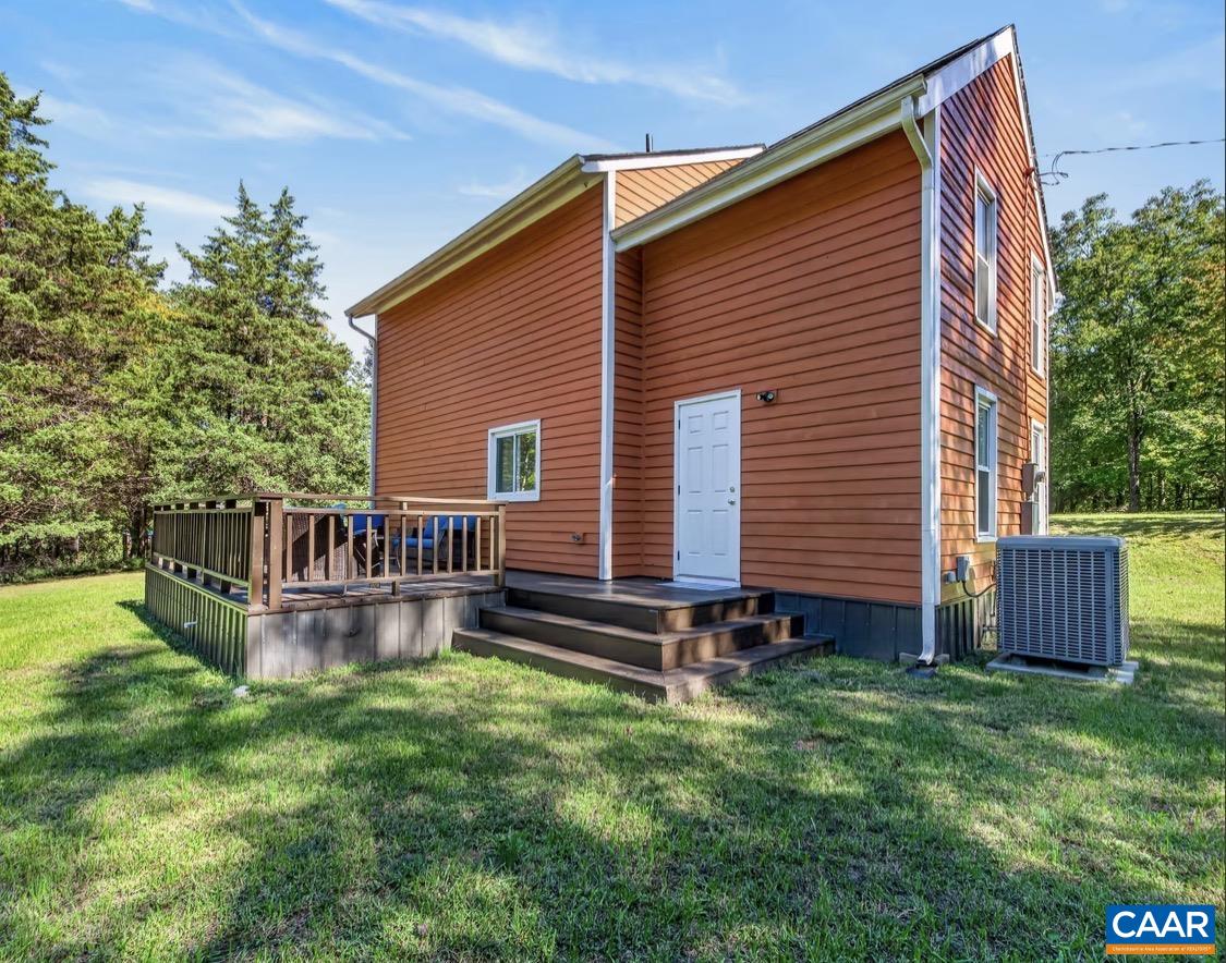 5512 SECRETARYS SAND RD, ESMONT, Virginia 22937, 3 Bedrooms Bedrooms, ,2 BathroomsBathrooms,Residential,5512 SECRETARYS SAND RD,682751 MLS # 682751