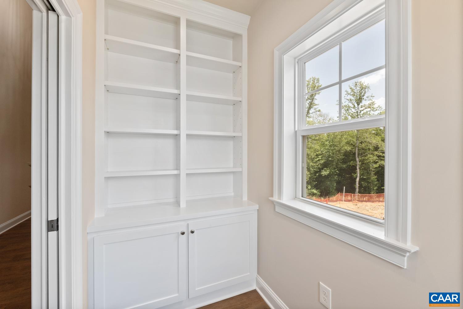 3813 DeCERBO TERR, CHARLOTTESVILLE, Virginia 22901, 4 Bedrooms Bedrooms, ,3 BathroomsBathrooms,Residential,Afton Villa,3813 DeCERBO TERR,682762 MLS # 682762