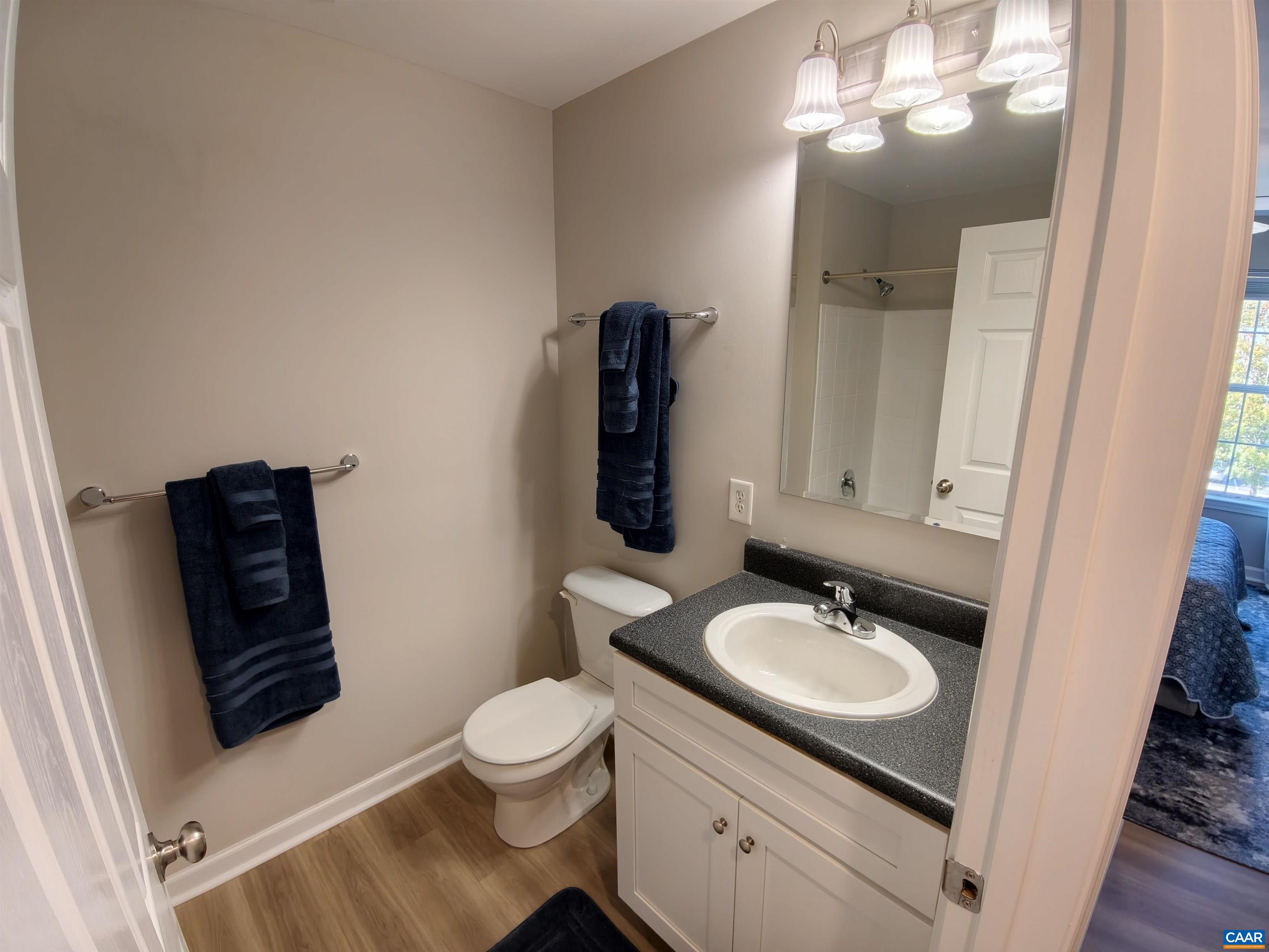 122 YELLOWSTONE DR, CHARLOTTESVILLE, Virginia 22903, 4 Bedrooms Bedrooms, ,4 BathroomsBathrooms,Residential,122 YELLOWSTONE DR,678146 MLS # 678146