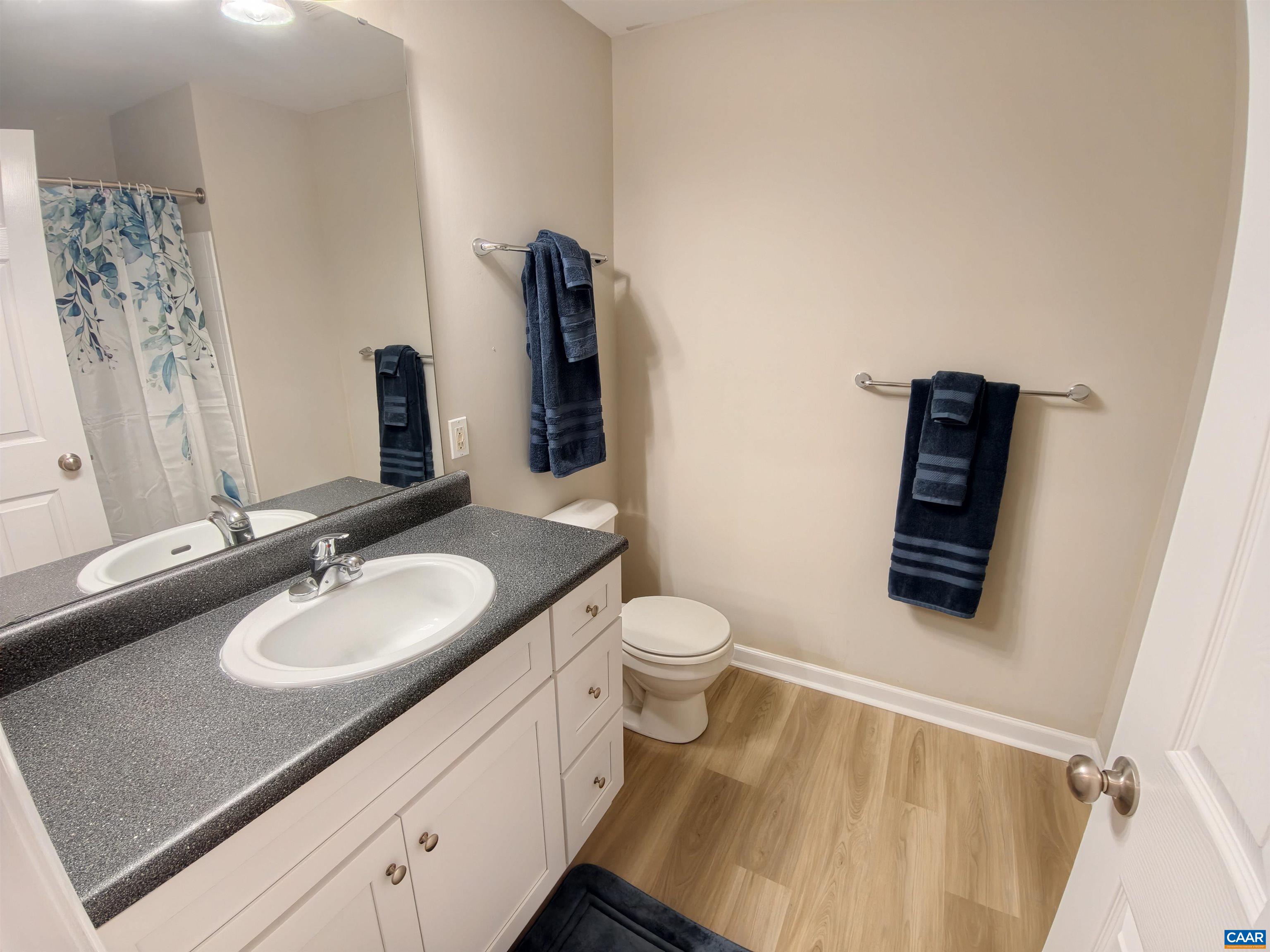 122 YELLOWSTONE DR, CHARLOTTESVILLE, Virginia 22903, 4 Bedrooms Bedrooms, ,4 BathroomsBathrooms,Residential,122 YELLOWSTONE DR,678146 MLS # 678146