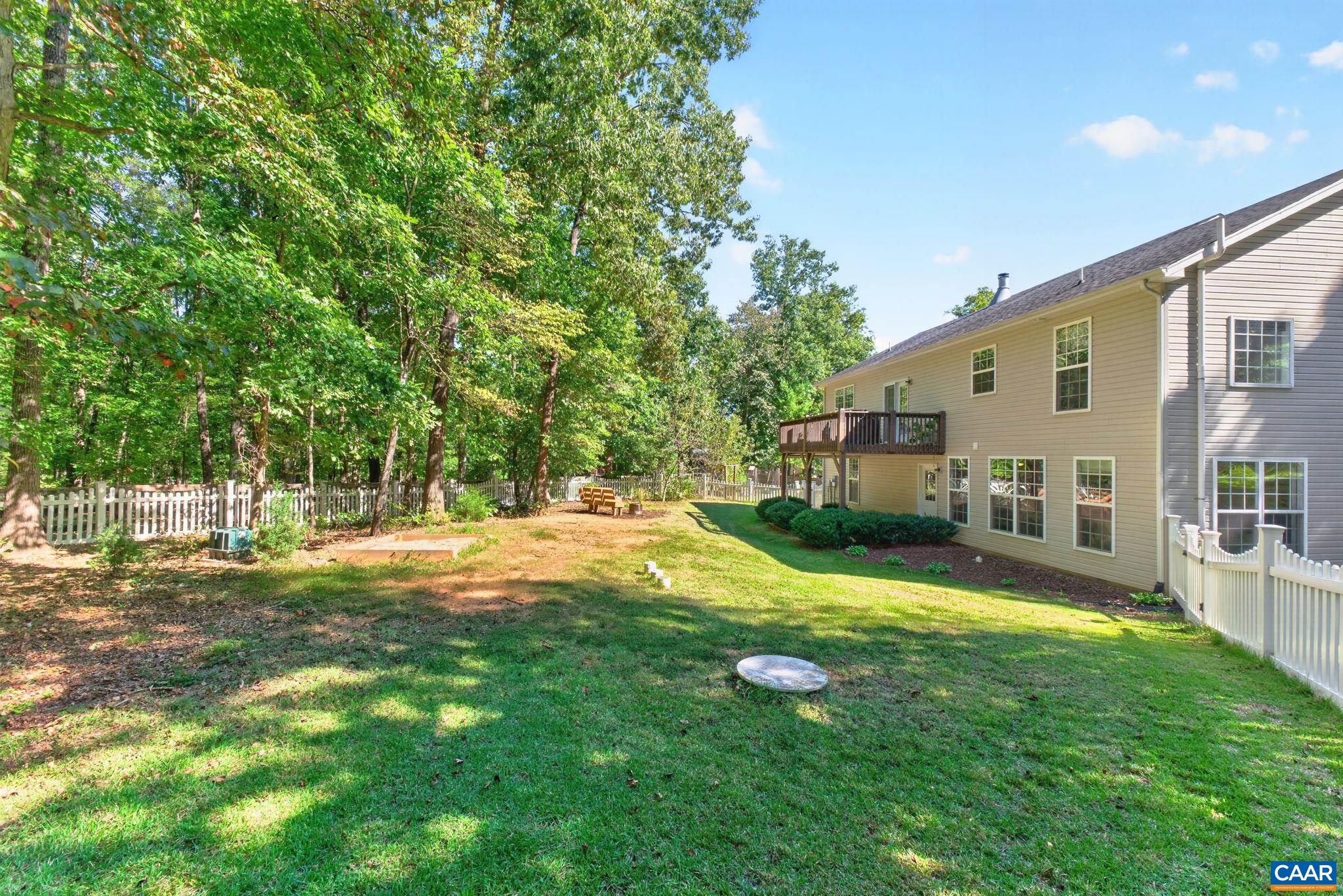 1055 DEER RUN DR, EARLYSVILLE, Virginia 22936, 3 Bedrooms Bedrooms, ,3 BathroomsBathrooms,Residential,1055 DEER RUN DR,682768 MLS # 682768