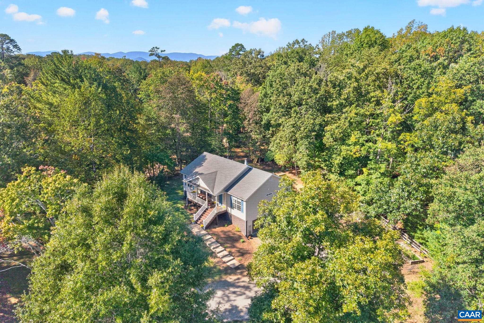 1055 DEER RUN DR, EARLYSVILLE, Virginia 22936, 3 Bedrooms Bedrooms, ,3 BathroomsBathrooms,Residential,1055 DEER RUN DR,682768 MLS # 682768