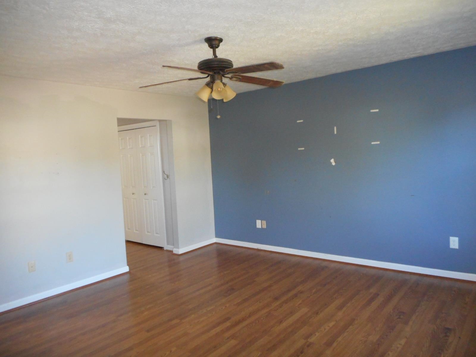 206 BRIDGEPORT DR, BRIDGEWATER, Virginia 22812, 4 Bedrooms Bedrooms, ,3 BathroomsBathrooms,Residential,VRM #229632,206 BRIDGEPORT DR,682769 MLS # 682769
