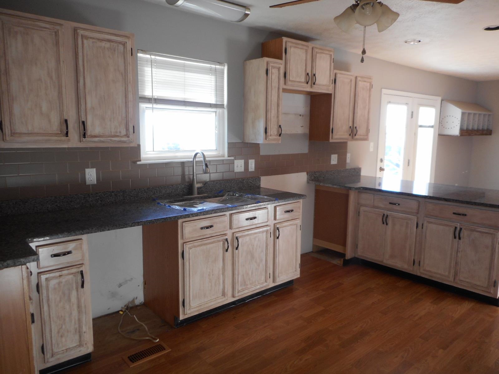 206 BRIDGEPORT DR, BRIDGEWATER, Virginia 22812, 4 Bedrooms Bedrooms, ,3 BathroomsBathrooms,Residential,VRM #229632,206 BRIDGEPORT DR,682769 MLS # 682769