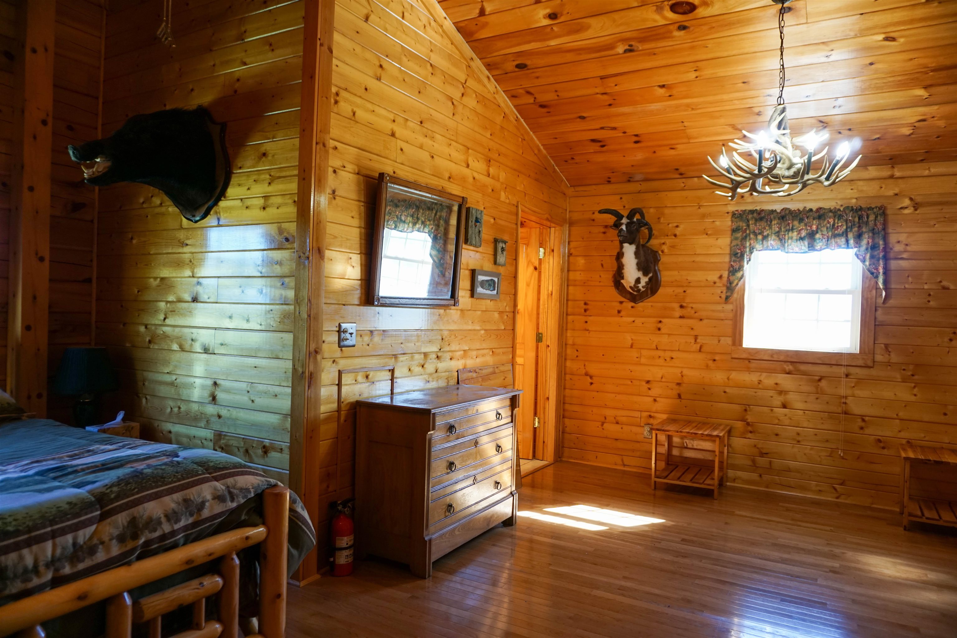 1475 OVERLOOK WAY, CLIFTON FORGE, Virginia 24422, 2 Bedrooms Bedrooms, ,3 BathroomsBathrooms,Residential,1475 OVERLOOK WAY,682770 MLS # 682770 1475 OVERLOOK WAY, CLIFTON FORGE, Virginia 24422, 2 Bedrooms Bedrooms, ,3 BathroomsBathrooms,Residential,1475 OVERLOOK WAY,682770 MLS # 682770
