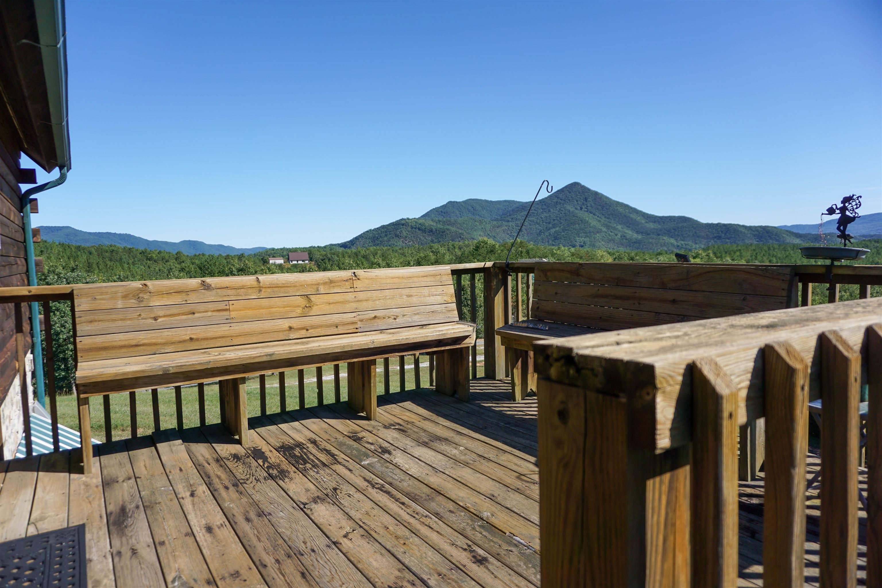 1475 OVERLOOK WAY, CLIFTON FORGE, Virginia 24422, 2 Bedrooms Bedrooms, ,3 BathroomsBathrooms,Residential,1475 OVERLOOK WAY,682770 MLS # 682770 1475 OVERLOOK WAY, CLIFTON FORGE, Virginia 24422, 2 Bedrooms Bedrooms, ,3 BathroomsBathrooms,Residential,1475 OVERLOOK WAY,682770 MLS # 682770