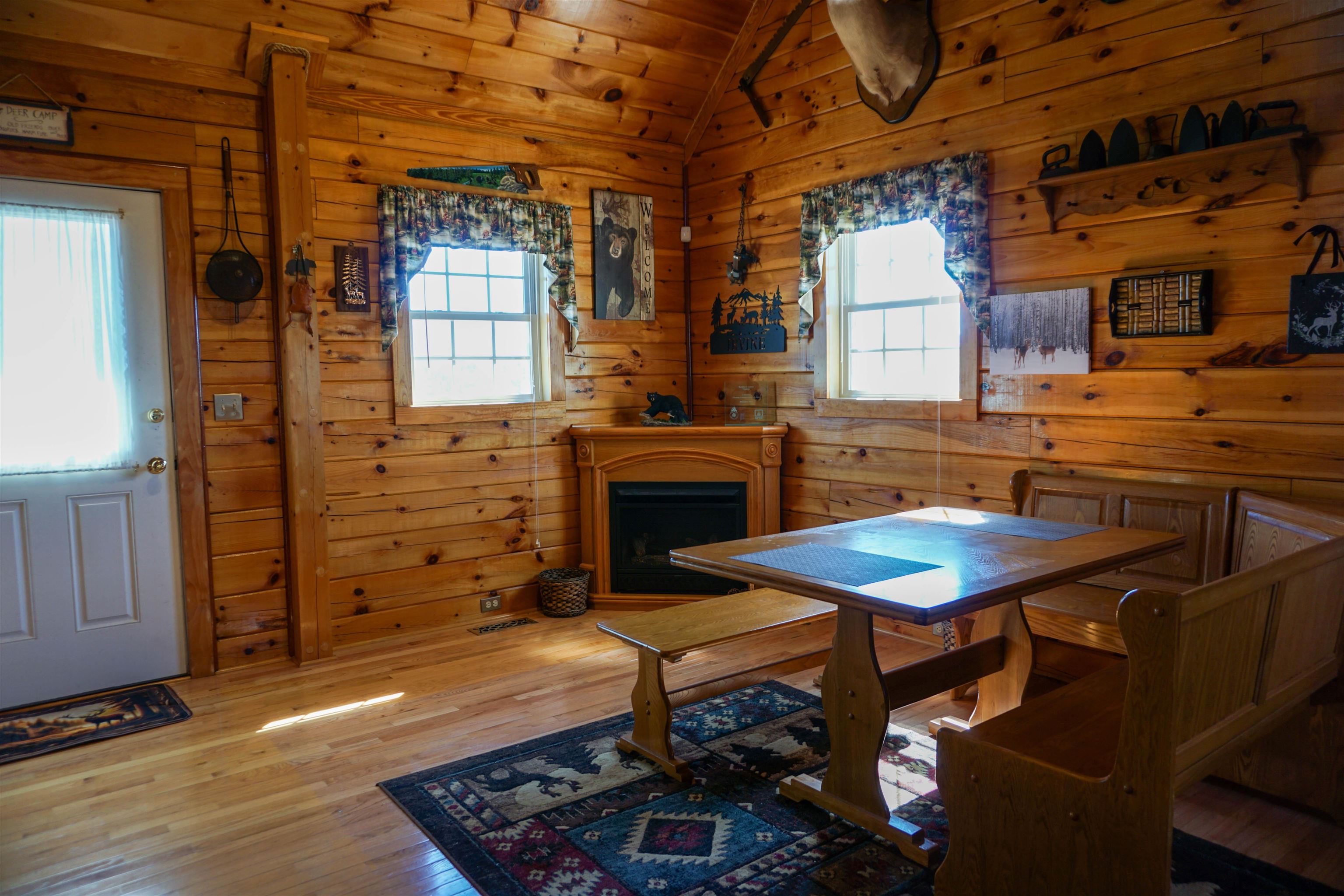 1475 OVERLOOK WAY, CLIFTON FORGE, Virginia 24422, 2 Bedrooms Bedrooms, ,3 BathroomsBathrooms,Residential,1475 OVERLOOK WAY,682770 MLS # 682770 1475 OVERLOOK WAY, CLIFTON FORGE, Virginia 24422, 2 Bedrooms Bedrooms, ,3 BathroomsBathrooms,Residential,1475 OVERLOOK WAY,682770 MLS # 682770