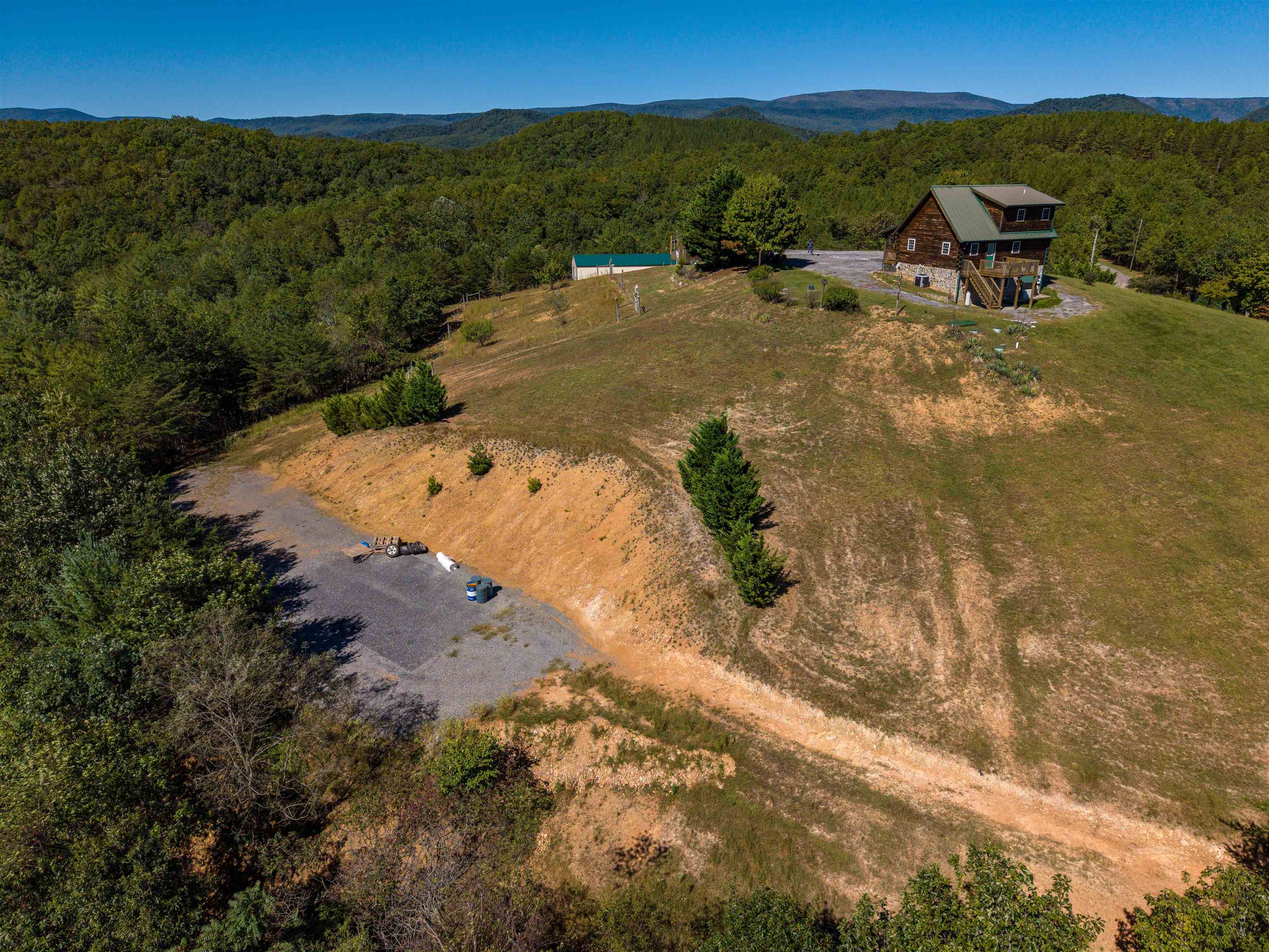 1475 OVERLOOK WAY, CLIFTON FORGE, Virginia 24422, 2 Bedrooms Bedrooms, ,3 BathroomsBathrooms,Residential,1475 OVERLOOK WAY,682770 MLS # 682770 1475 OVERLOOK WAY, CLIFTON FORGE, Virginia 24422, 2 Bedrooms Bedrooms, ,3 BathroomsBathrooms,Residential,1475 OVERLOOK WAY,682770 MLS # 682770