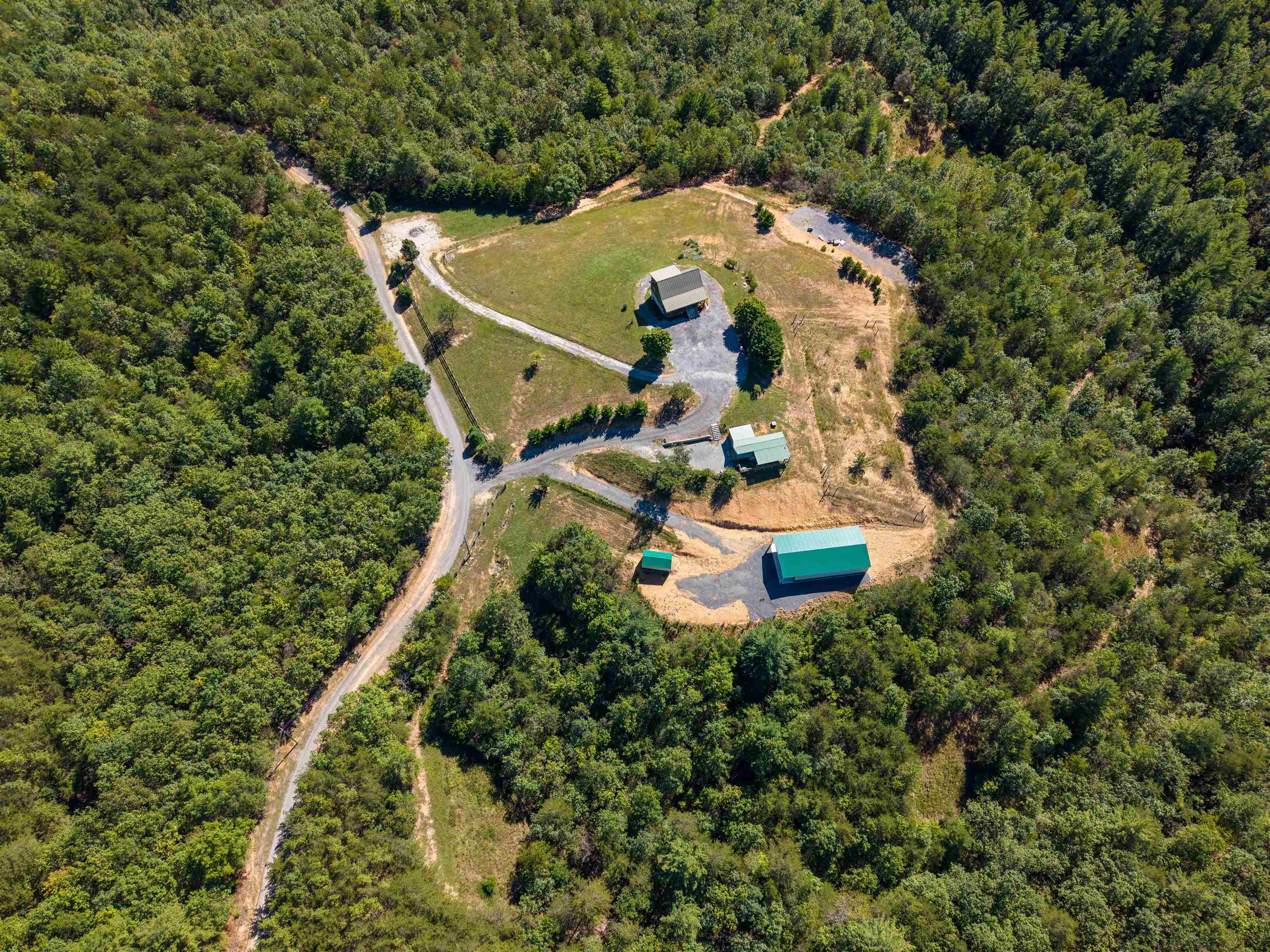 1475 OVERLOOK WAY, CLIFTON FORGE, Virginia 24422, 2 Bedrooms Bedrooms, ,3 BathroomsBathrooms,Residential,1475 OVERLOOK WAY,682770 MLS # 682770 1475 OVERLOOK WAY, CLIFTON FORGE, Virginia 24422, 2 Bedrooms Bedrooms, ,3 BathroomsBathrooms,Residential,1475 OVERLOOK WAY,682770 MLS # 682770
