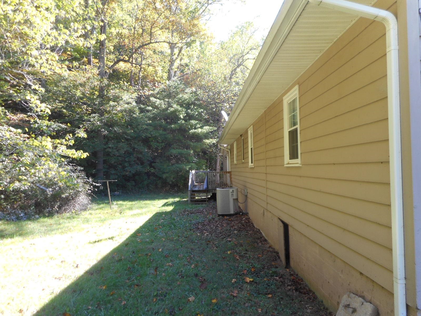 3203 PARKERSBURG PIKE, SWOOPE, Virginia 24479, 4 Bedrooms Bedrooms, ,1 BathroomBathrooms,Residential,VRM #228105,3203 PARKERSBURG PIKE,682771 MLS # 682771 3203 PARKERSBURG PIKE, SWOOPE, Virginia 24479, 4 Bedrooms Bedrooms, ,1 BathroomBathrooms,Residential,VRM #228105,3203 PARKERSBURG PIKE,682771 MLS # 682771