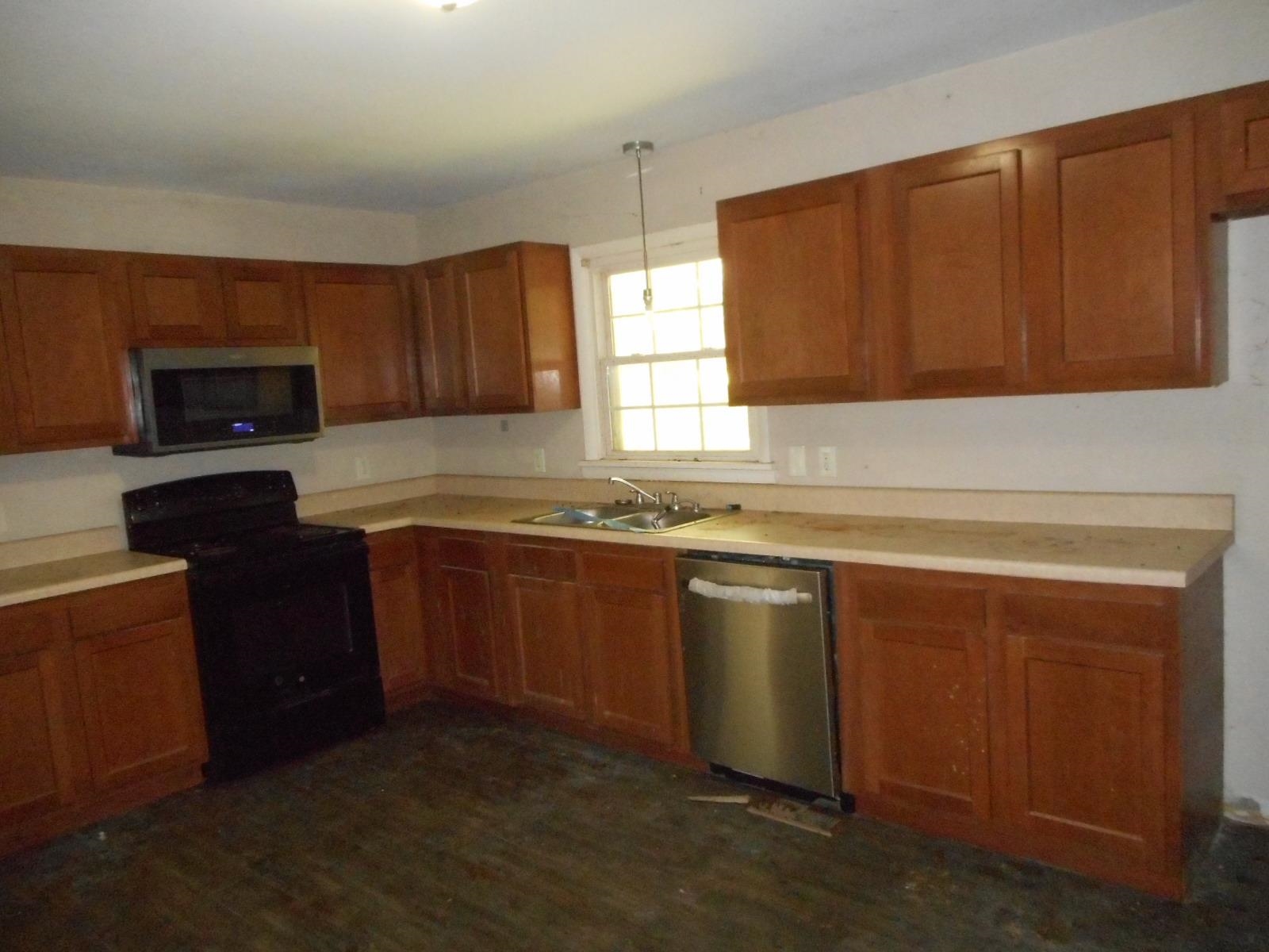 3203 PARKERSBURG PIKE, SWOOPE, Virginia 24479, 4 Bedrooms Bedrooms, ,1 BathroomBathrooms,Residential,VRM #228105,3203 PARKERSBURG PIKE,682771 MLS # 682771 3203 PARKERSBURG PIKE, SWOOPE, Virginia 24479, 4 Bedrooms Bedrooms, ,1 BathroomBathrooms,Residential,VRM #228105,3203 PARKERSBURG PIKE,682771 MLS # 682771