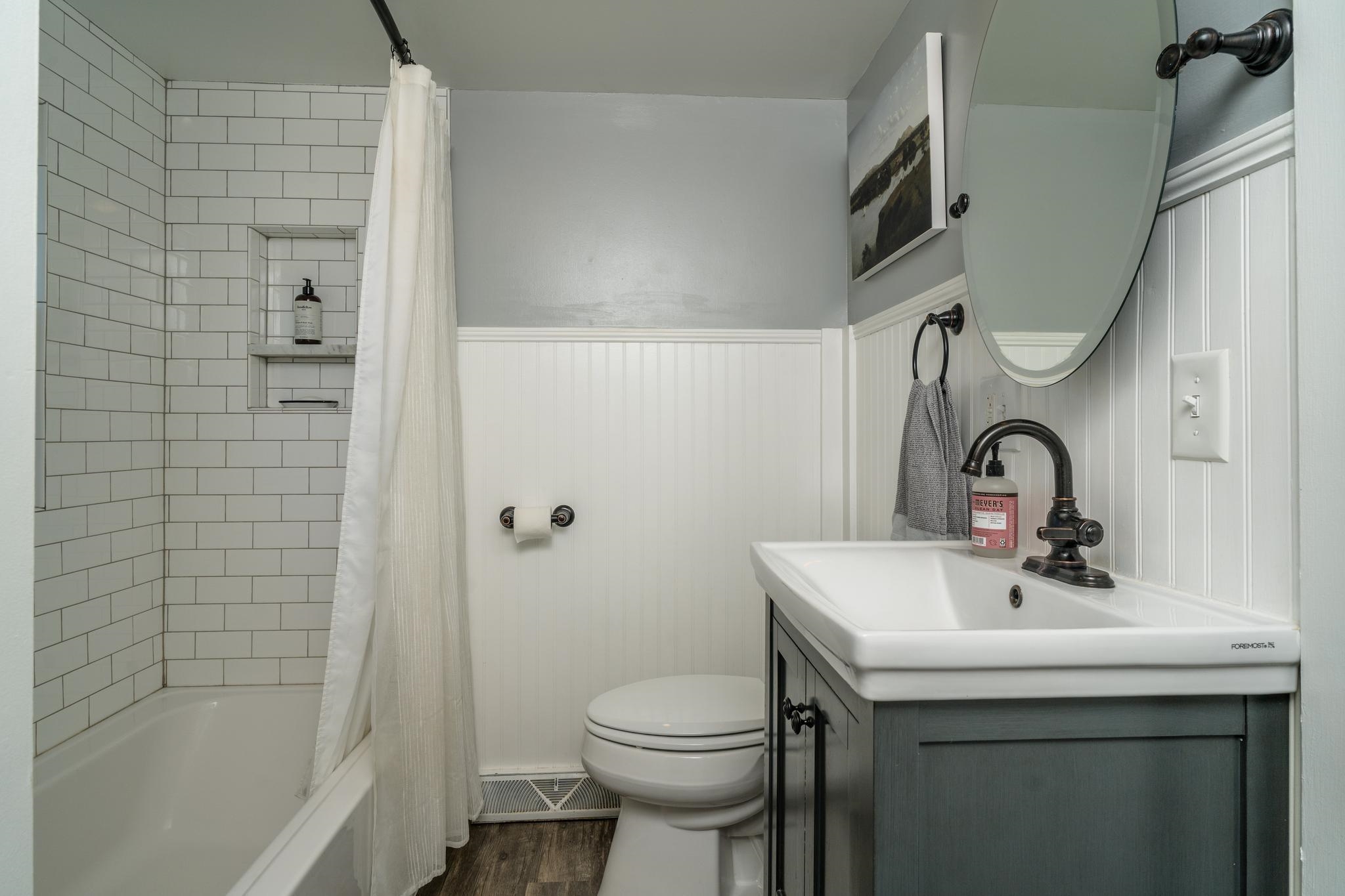 with tub/shower.