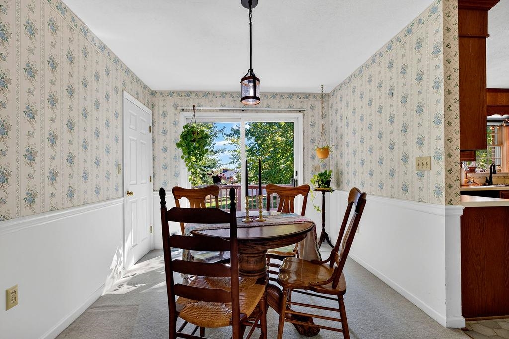 94 VALLEY VIEW AVE, MOUNT SIDNEY, Virginia 24467, 3 Bedrooms Bedrooms, ,3 BathroomsBathrooms,Residential,94 VALLEY VIEW AVE,682779 MLS # 682779