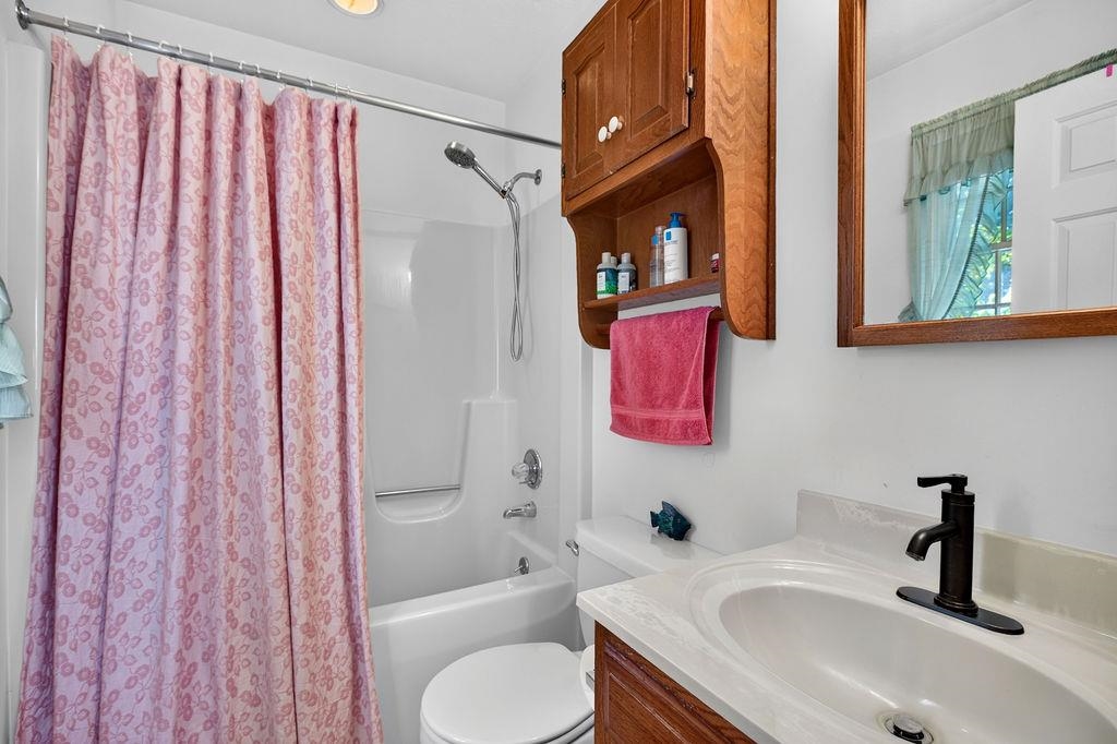 94 VALLEY VIEW AVE, MOUNT SIDNEY, Virginia 24467, 3 Bedrooms Bedrooms, ,3 BathroomsBathrooms,Residential,94 VALLEY VIEW AVE,682779 MLS # 682779