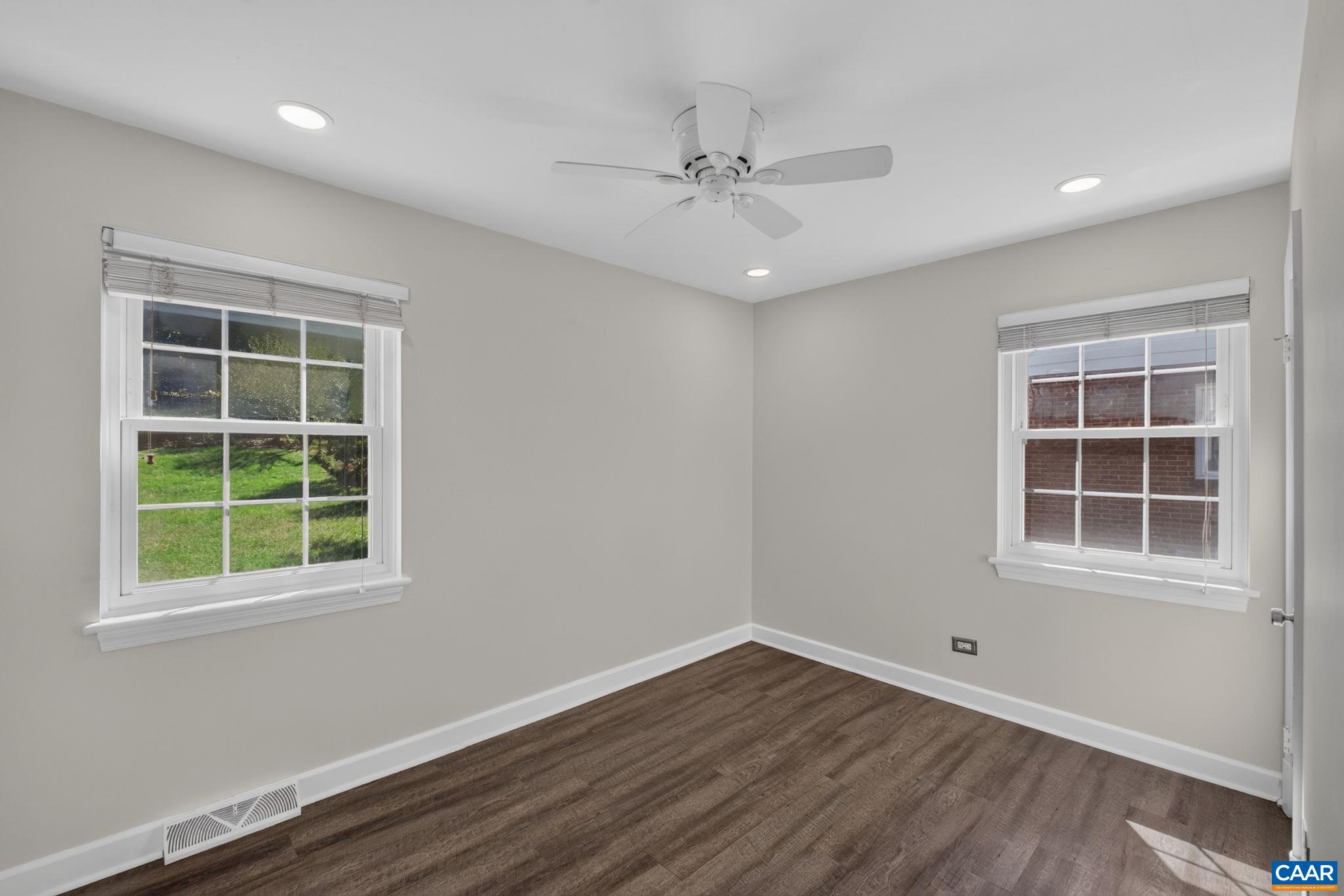 1008 SHERIDAN AVE, CHARLOTTESVILLE, Virginia 22901, 2 Bedrooms Bedrooms, ,1 BathroomBathrooms,Residential,1008 SHERIDAN AVE,682780 MLS # 682780