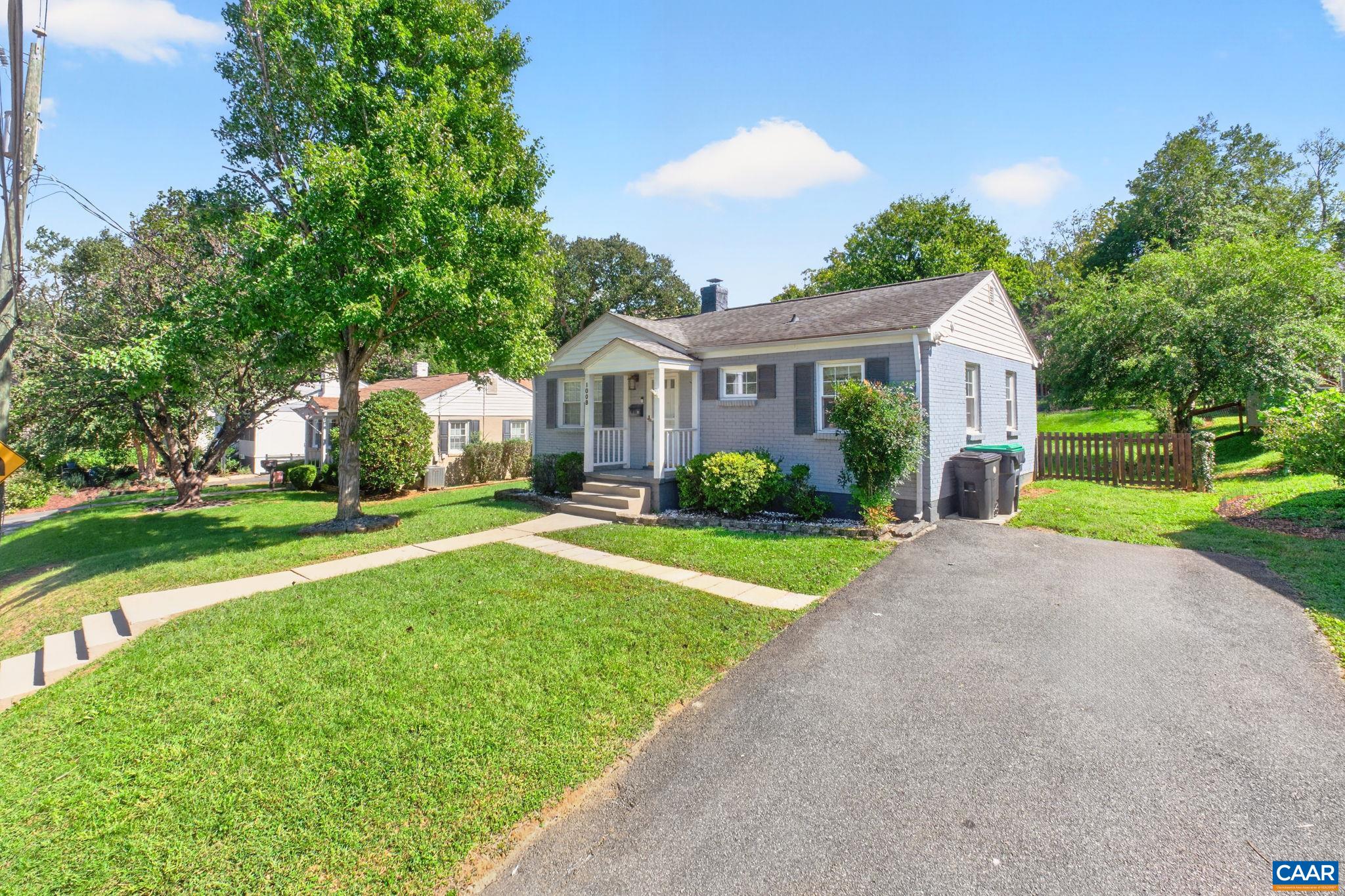1008 SHERIDAN AVE, CHARLOTTESVILLE, Virginia 22901, 2 Bedrooms Bedrooms, ,1 BathroomBathrooms,Residential,1008 SHERIDAN AVE,682780 MLS # 682780